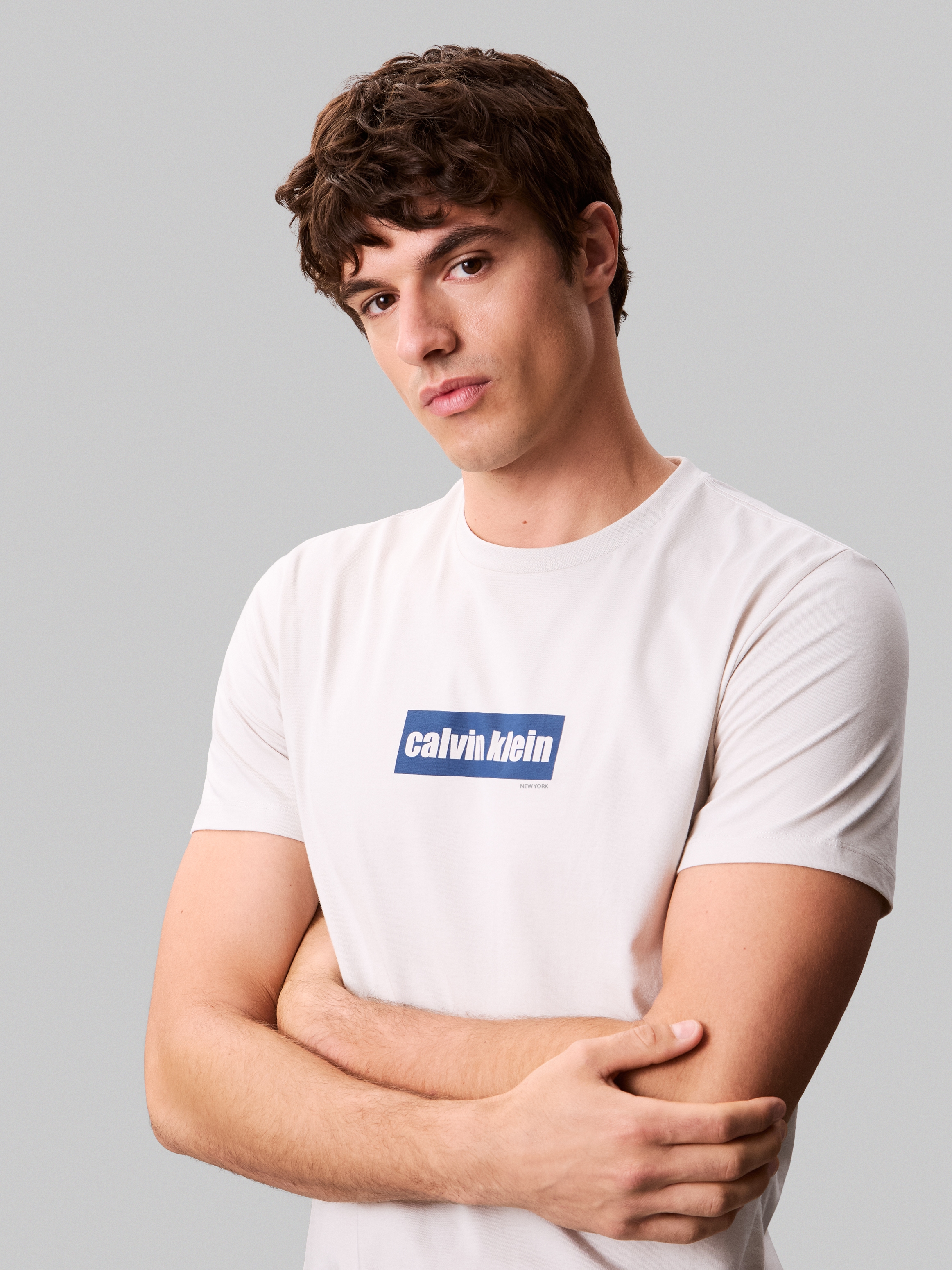Calvin Klein Jeans T-Shirt »SS 30s E CLVN LN BG«, mit Logo-Schriftzug
