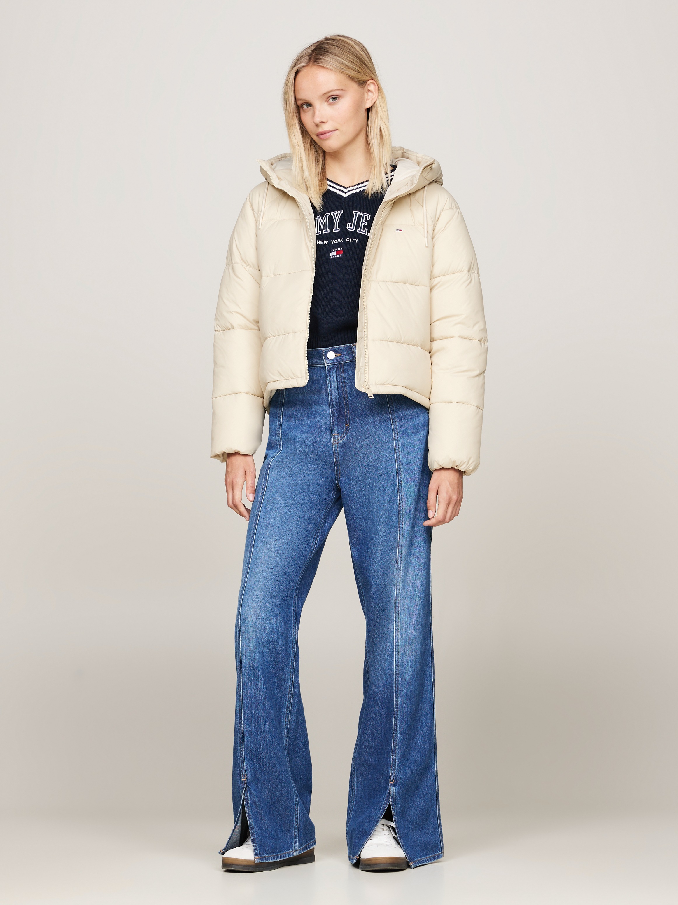 Tommy Jeans Steppjacke »TJW ASPEN PUFFER EXT« mit Kapuze mit Logostickerei