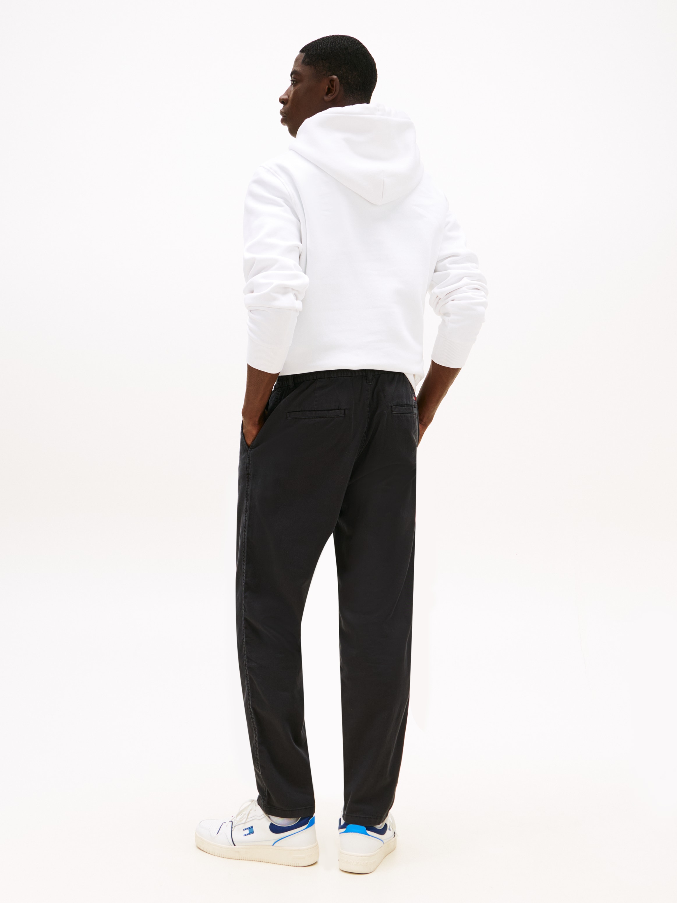 Tommy Jeans Stoffhose »TJM ISAAC LIGHT COTTON PANTS«, Mit Gürtelschlaufen