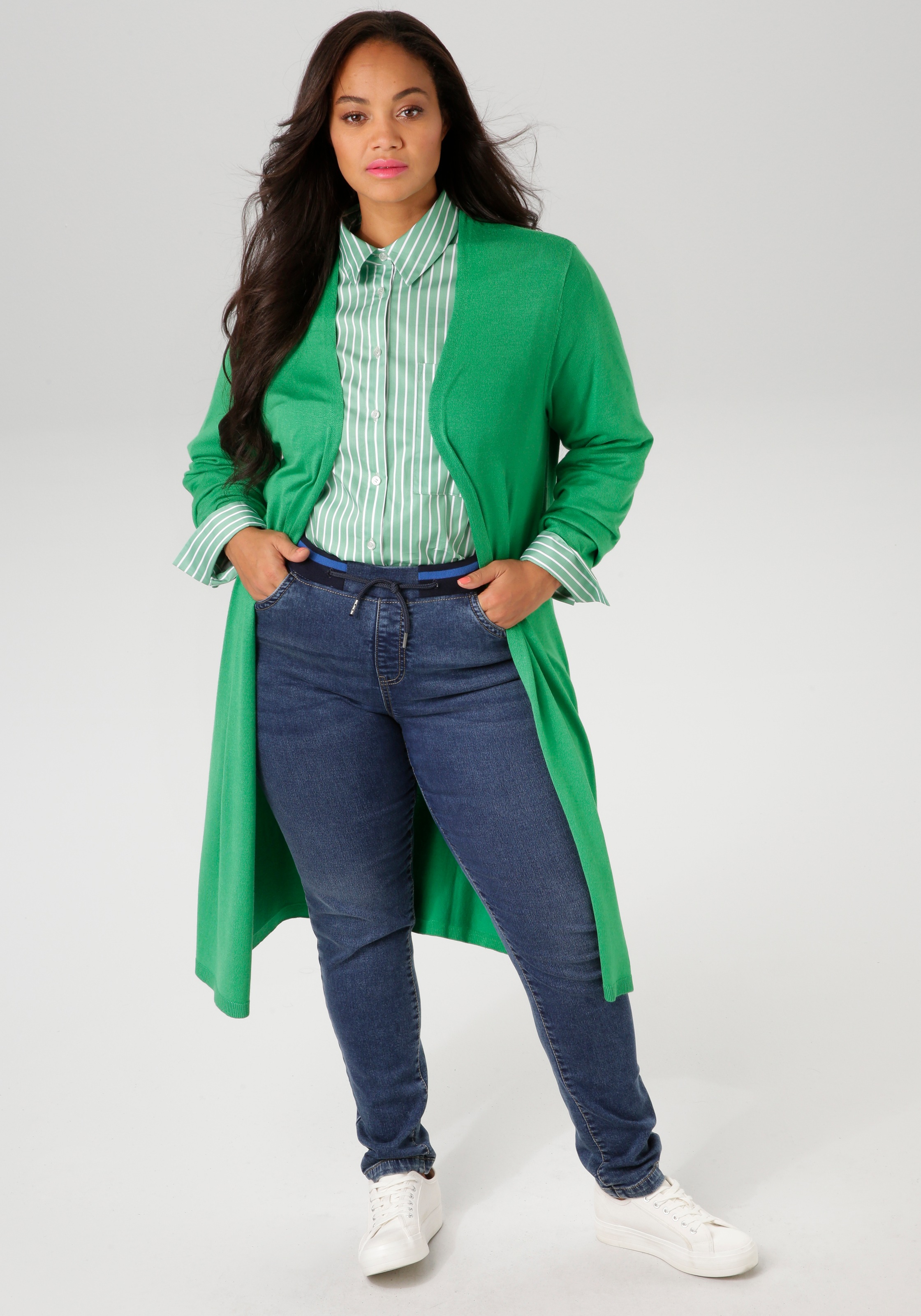 Aniston PLUS Strickjacke, in trendiger Farbpalette