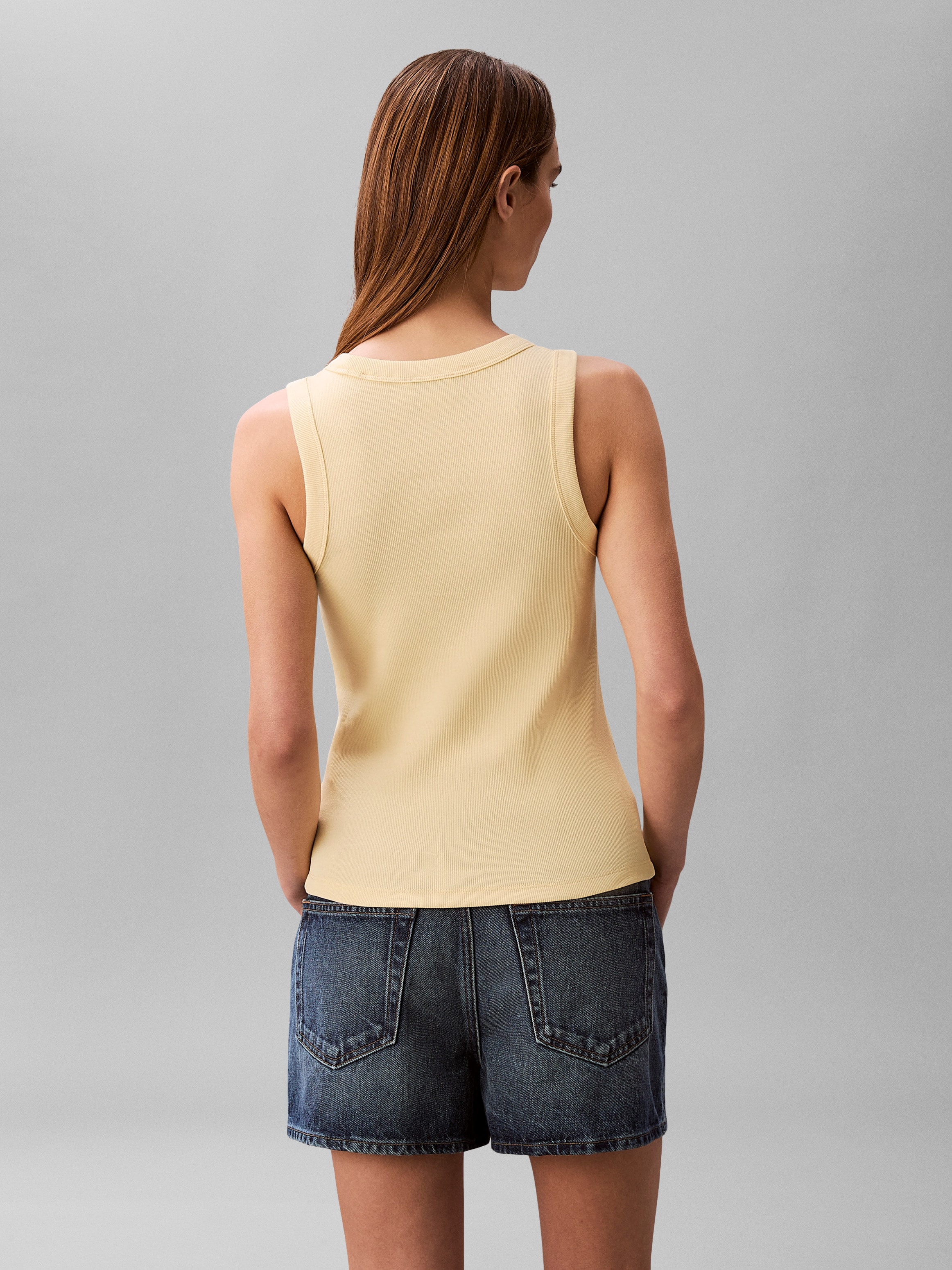 Calvin Klein Jeans Tanktop »MONOGRAM RIB TANK« Figurbetonte Passform mit Rundhalsausschnitt