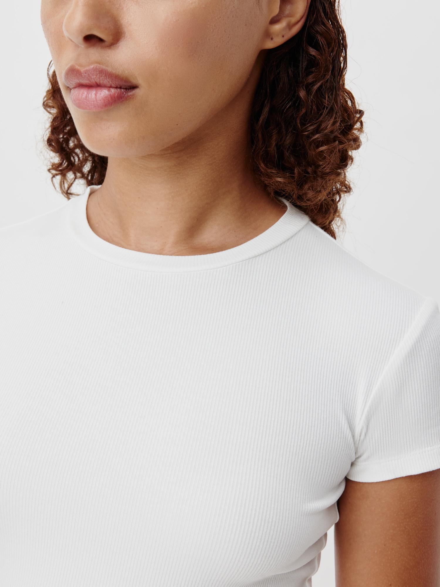 LeGer T-Shirt »LeGer by Lena Gercke«, Figurbetont mit Rundhalsausschnitt