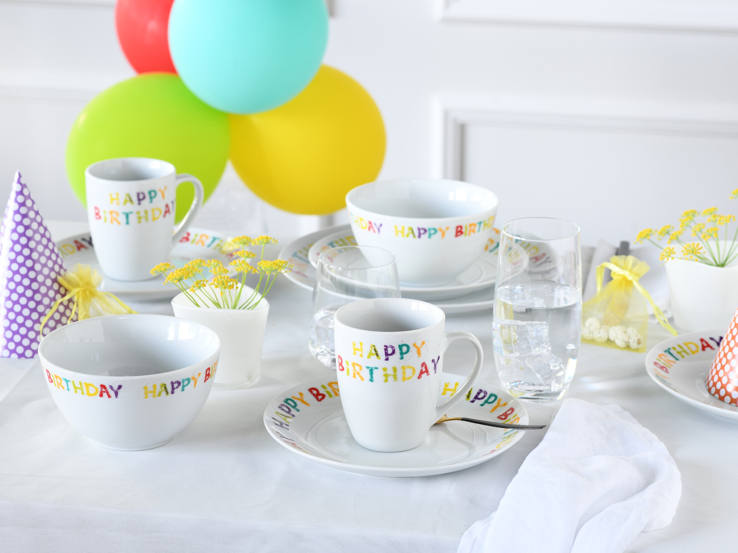 CreaTable Kombiservice »Happy Birthday, Kombi-Service 10-tlg.«, (Set, 10 tlg.), Fröhliches buntes Geschirr, Für alle Geburtstagsfeierlichkeiten