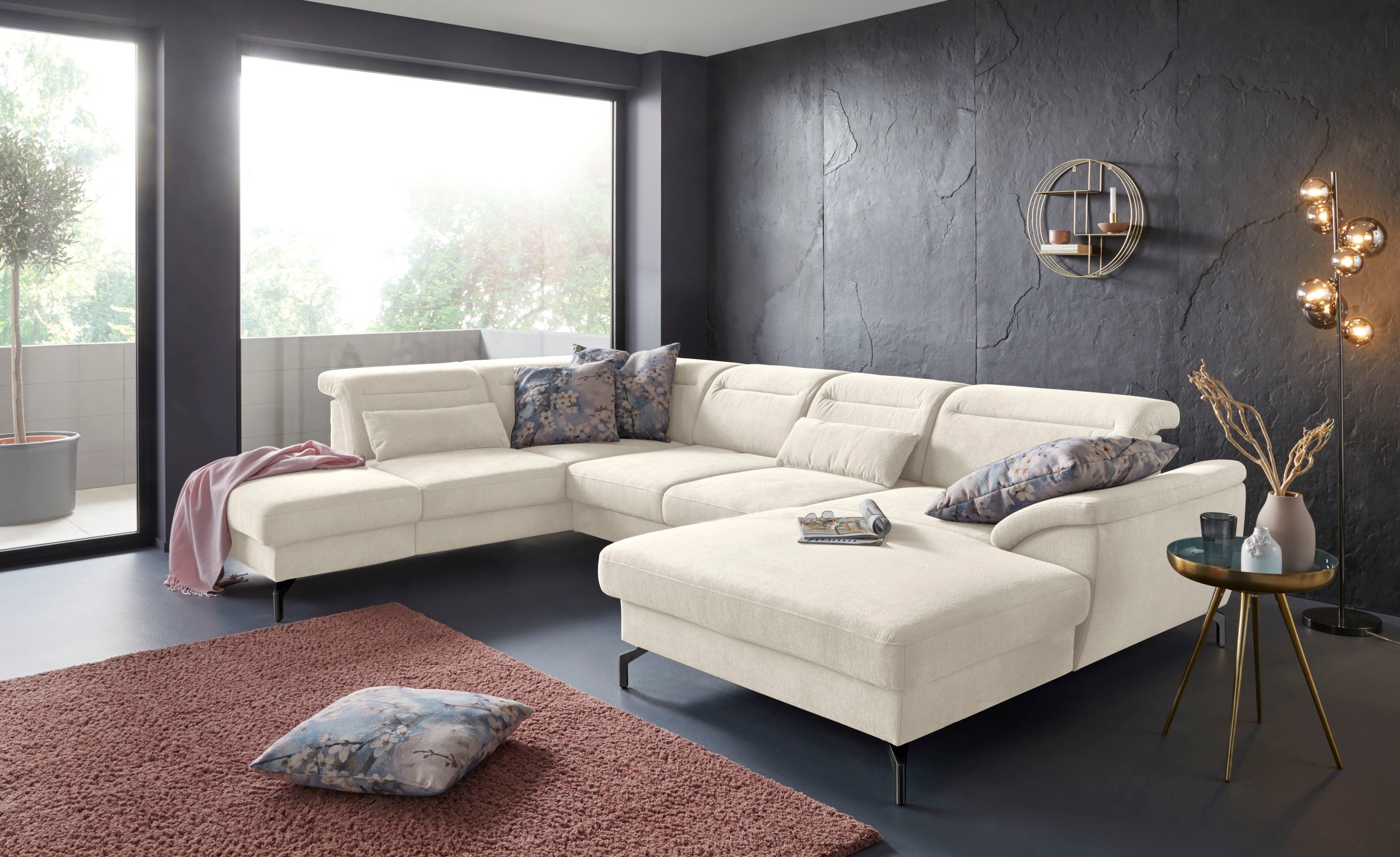 sit&more Wohnlandschaft »Percy U-Form«, 15 cm Fußhöhe, Sitztiefenverstellung, wahlweise in 2 Fußfarben