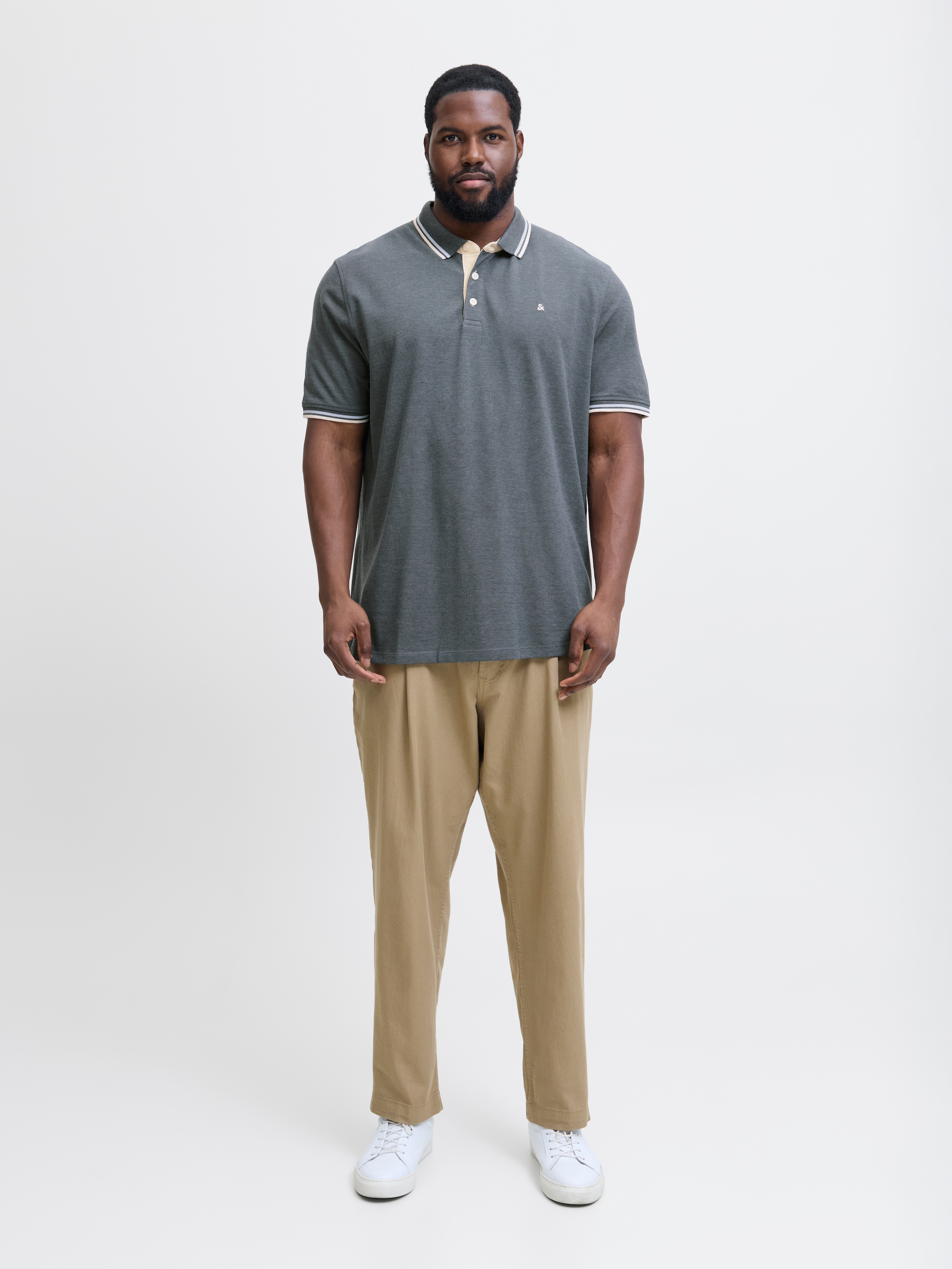 Jack & Jones PlusSize Poloshirt »JJEPAULOS POLO SS NOOS PLS«, mit Logo Stickerei