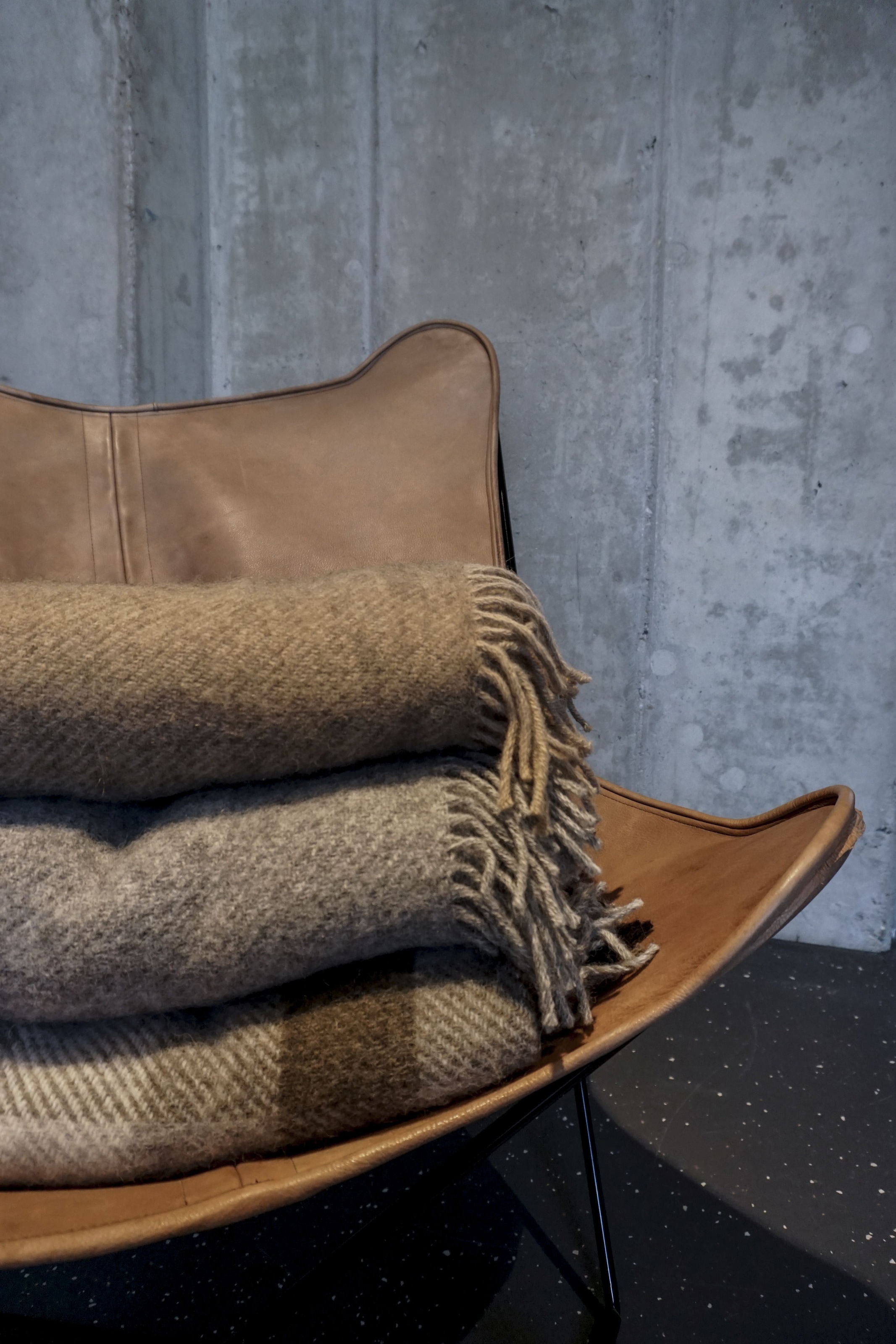 Heitmann Felle Wolldecke reine Wolle, 130x200 cm, kariert oder uni, mit Fransen, Wohnzimmer