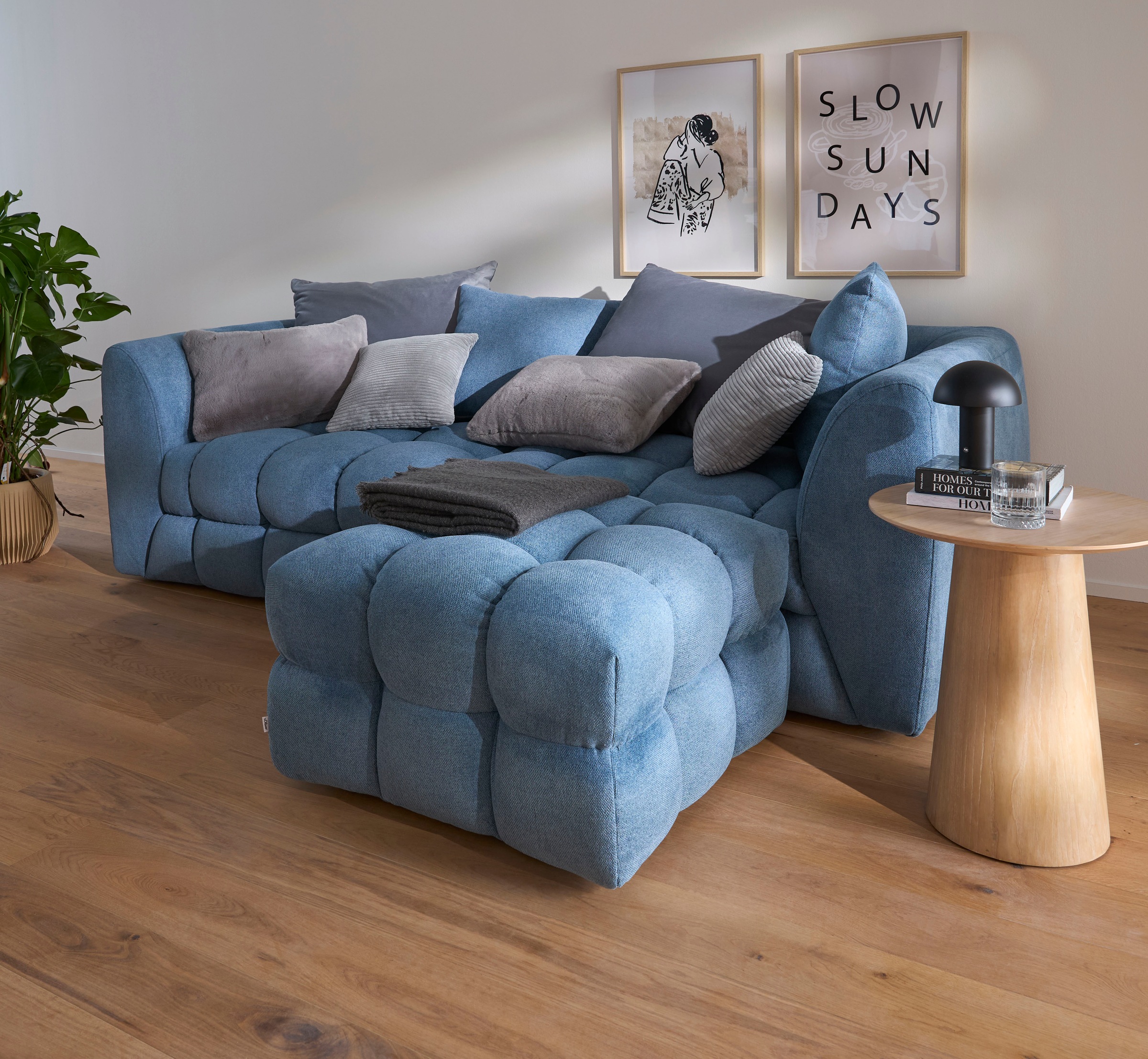 s.Oliver Bild mit Rahmen »Lazy Girl« Abstrakt | Bilder von Frauen | Frau | Kunst | Menschen | Mode | Modebilder | Modern | Person | Personen 1 Stk. tlg. HD Premium Posterdruck mit Echtholzrahmen