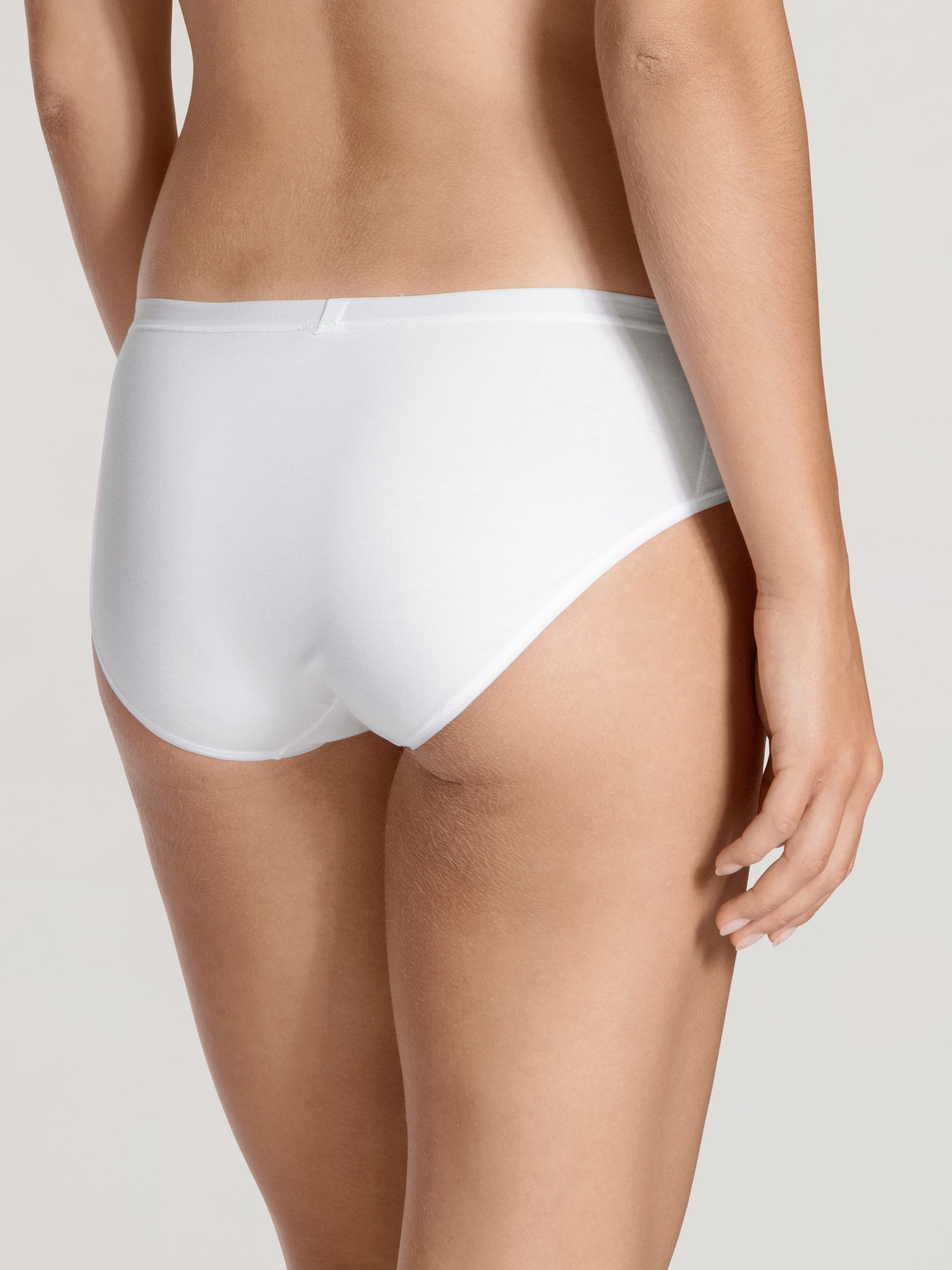 CALIDA Slip »Natural Comfort«, mit natürlichem Glanz und glattem Griff