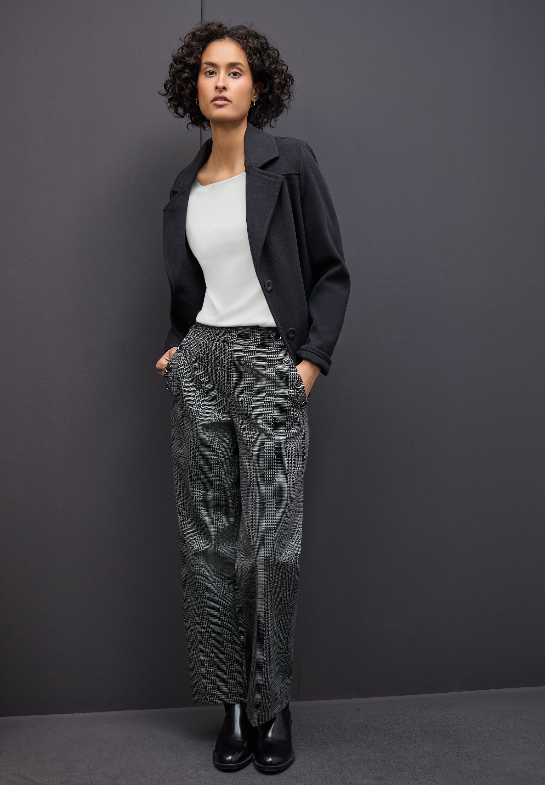 STREET ONE Langarmshirt »Style Lanea« mit U-Boot Ausschnitt