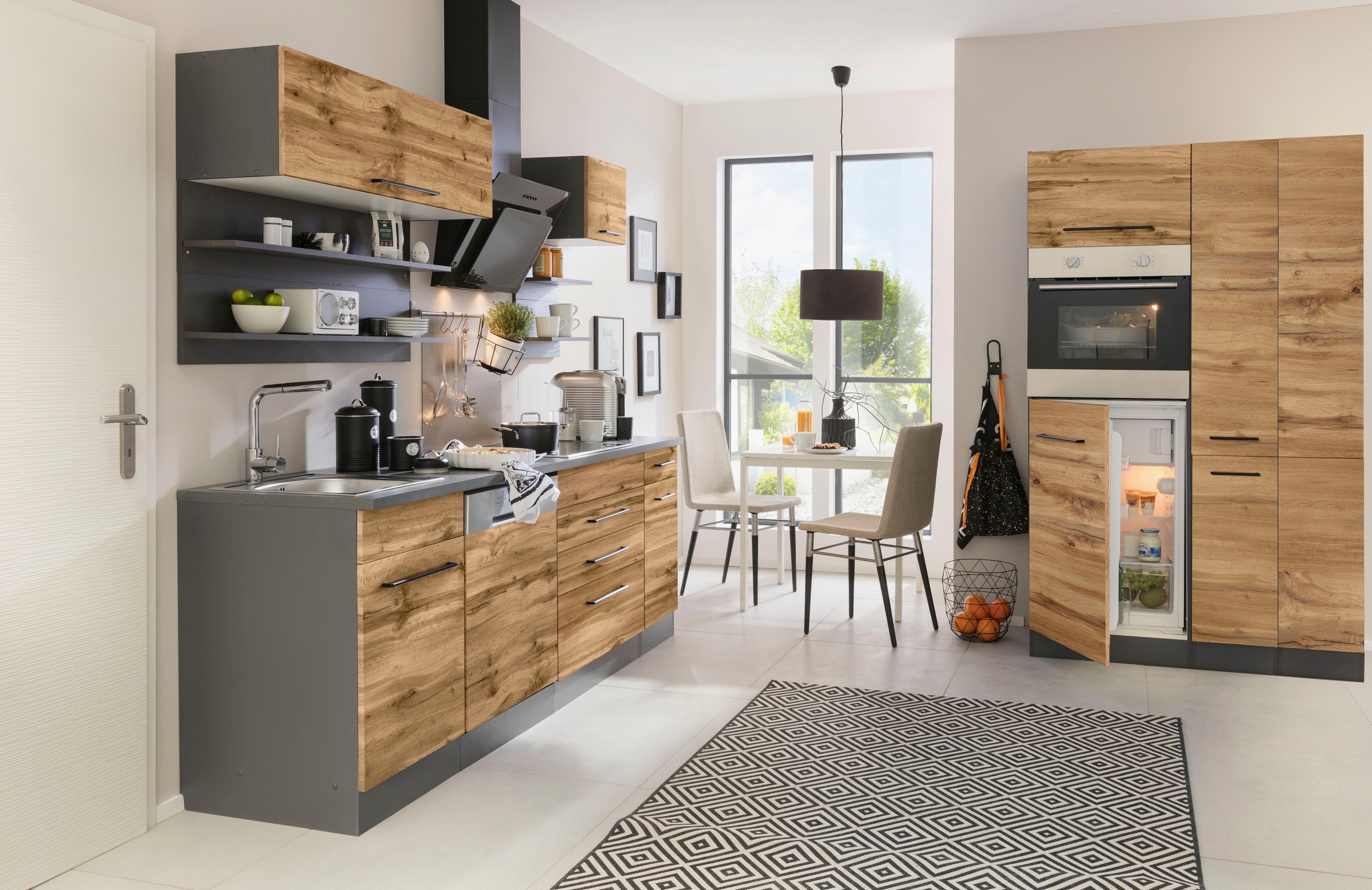 KOCHSTATION Küchenzeile »KS-Tulsa«, mit E-Geräten, Breite 320 cm, schwarze Metallgriffe, MDF Fronten