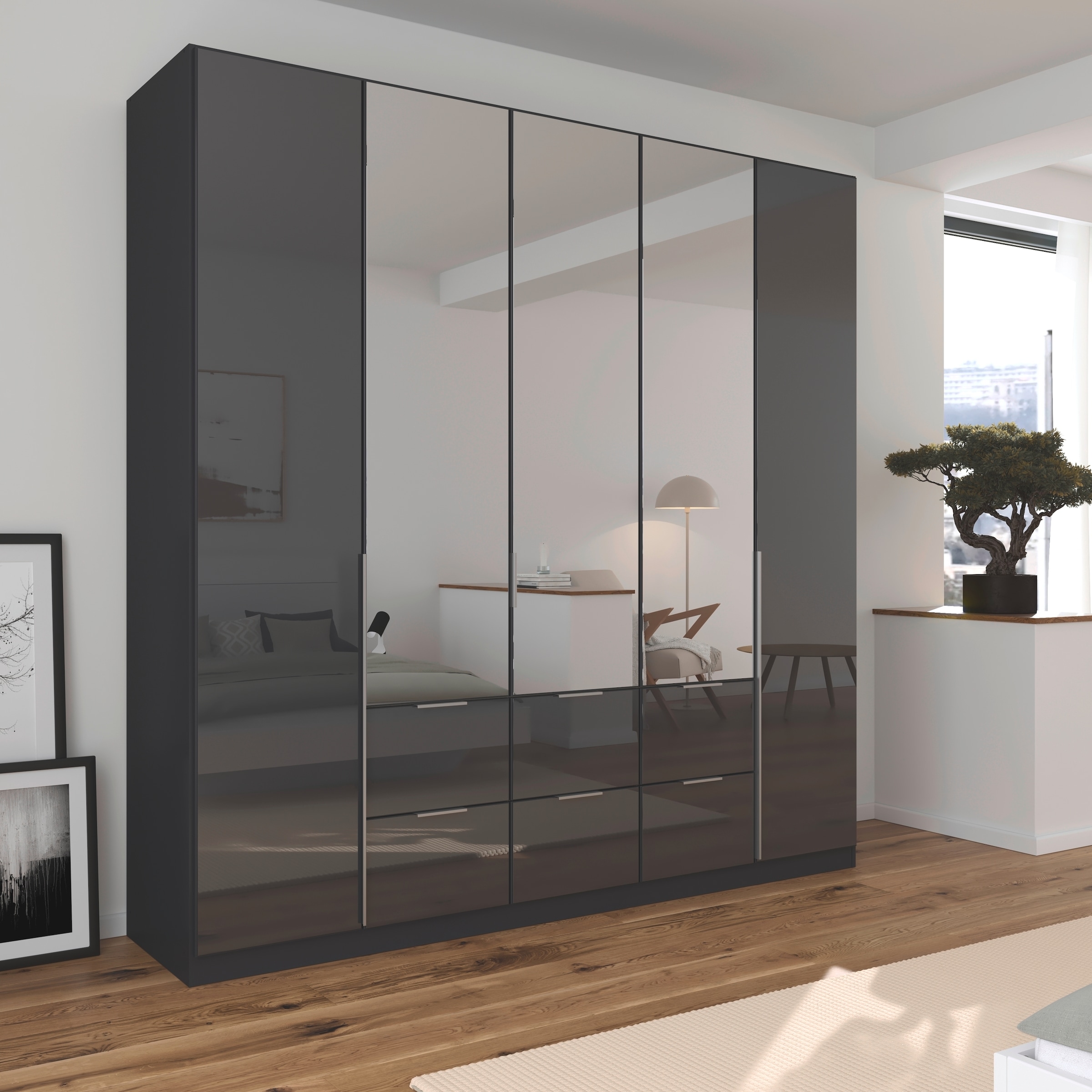 rauch Drehtürenschrank »Kleiderschrank Kleiderschränke Schrank Garderobe AGORDO mit Glasfront«, (in zwei Griff-Farben mit Glasfront), mit Außenschubkästen, in 6 Breiten und 2 Höhen MADE IN GERMANY