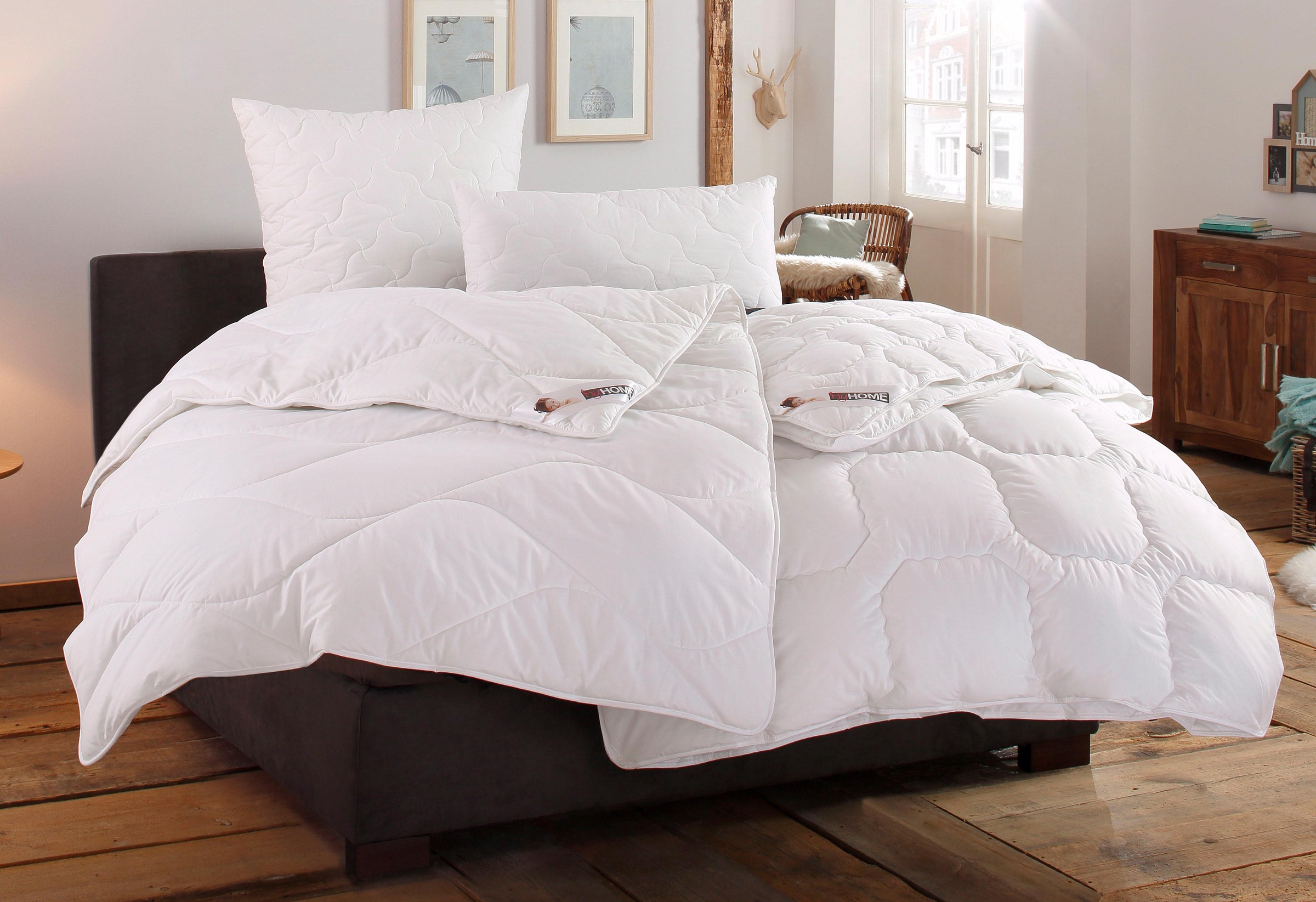 my home Microfaserkissen »Fantasy ECO Kopfkissen 40x80 oder 80x80 cm, Made in Germany«, Füllung: 100% nachhaltiges, klimaregulierendes Polyester, Bezug: 100% nachhaltiges Microfaserfeingewebe, (1 St.), Kissen mit 5 Sternen, Kundenliebling, kochfest!