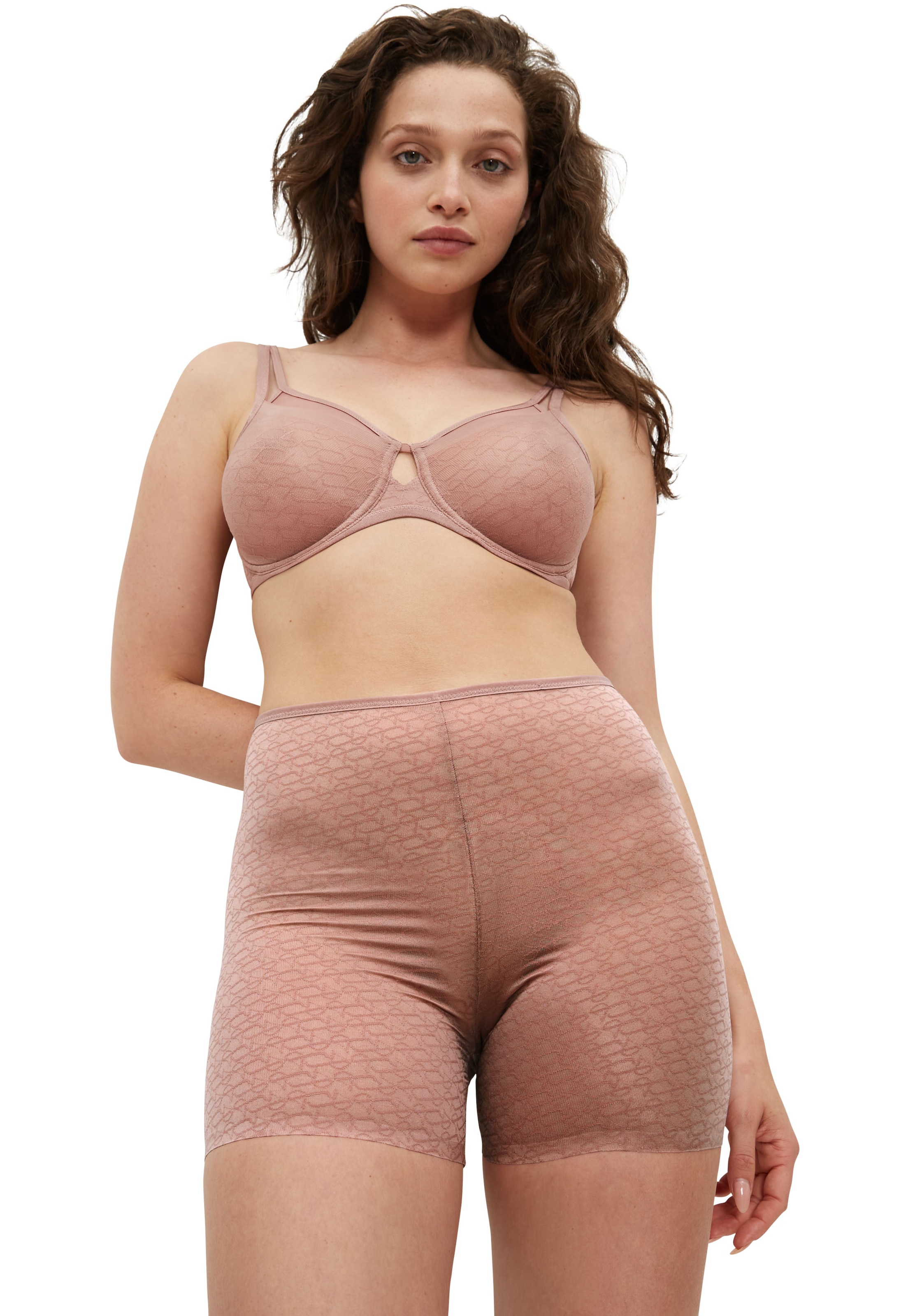 Triumph Panty »Signature Sheer Shorts«, Monogramm-Tüll