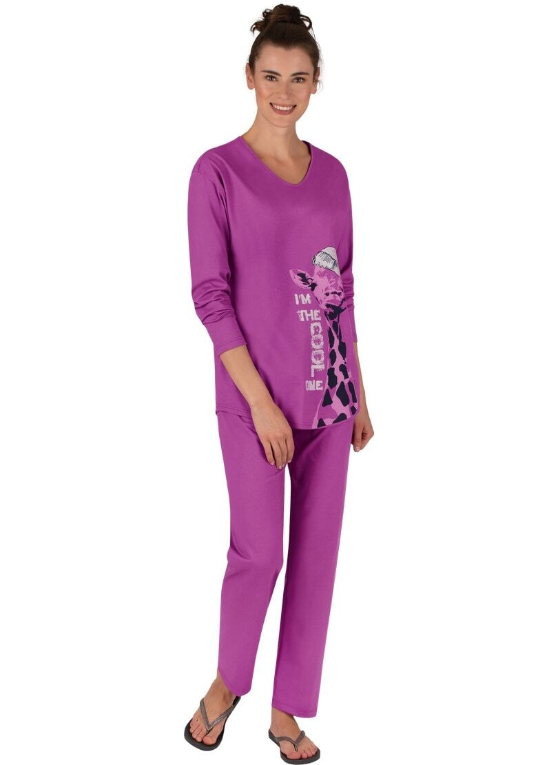 Trigema Schlafanzug »TRIGEMA Langer Schlafanzug mit Giraffe-Motiv«