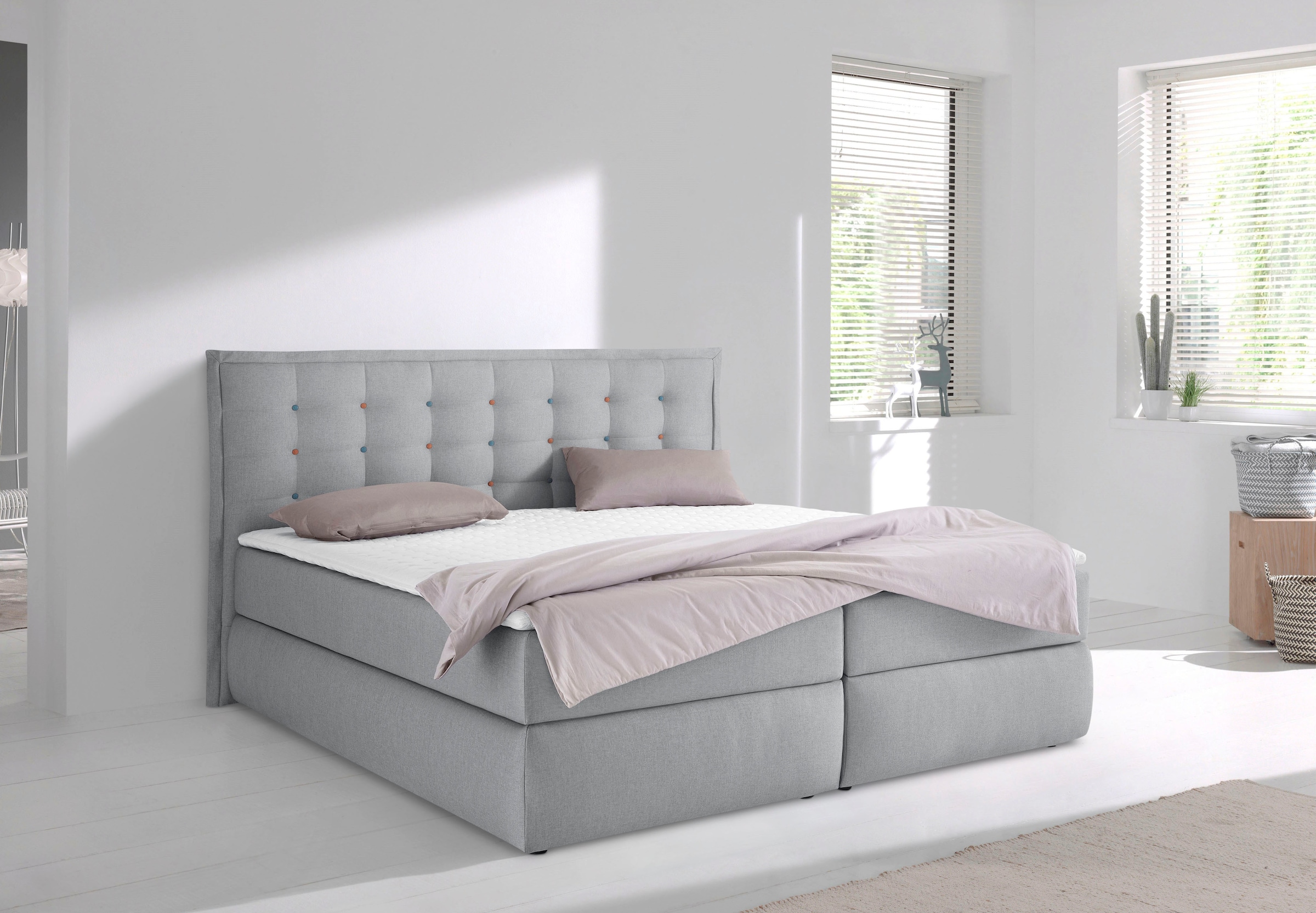 INOSIGN Boxspringbett "Sagres", Kopfteil mit 2farbiger Flatterbiese und zwe günstig online kaufen