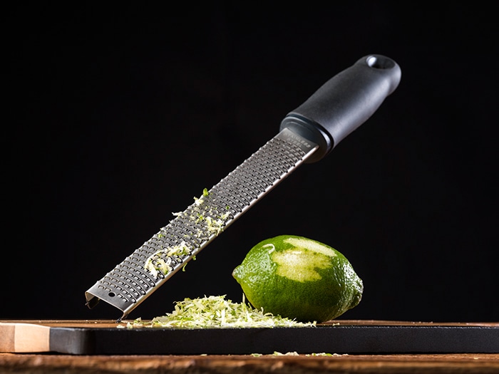 Buddy's Zitronenschaber »Buddy´s Blades«, (1 tlg.), schmale Premium Reibe, Parmesanreibe, Ingwerreibe, Zestenreibe u.v.m.