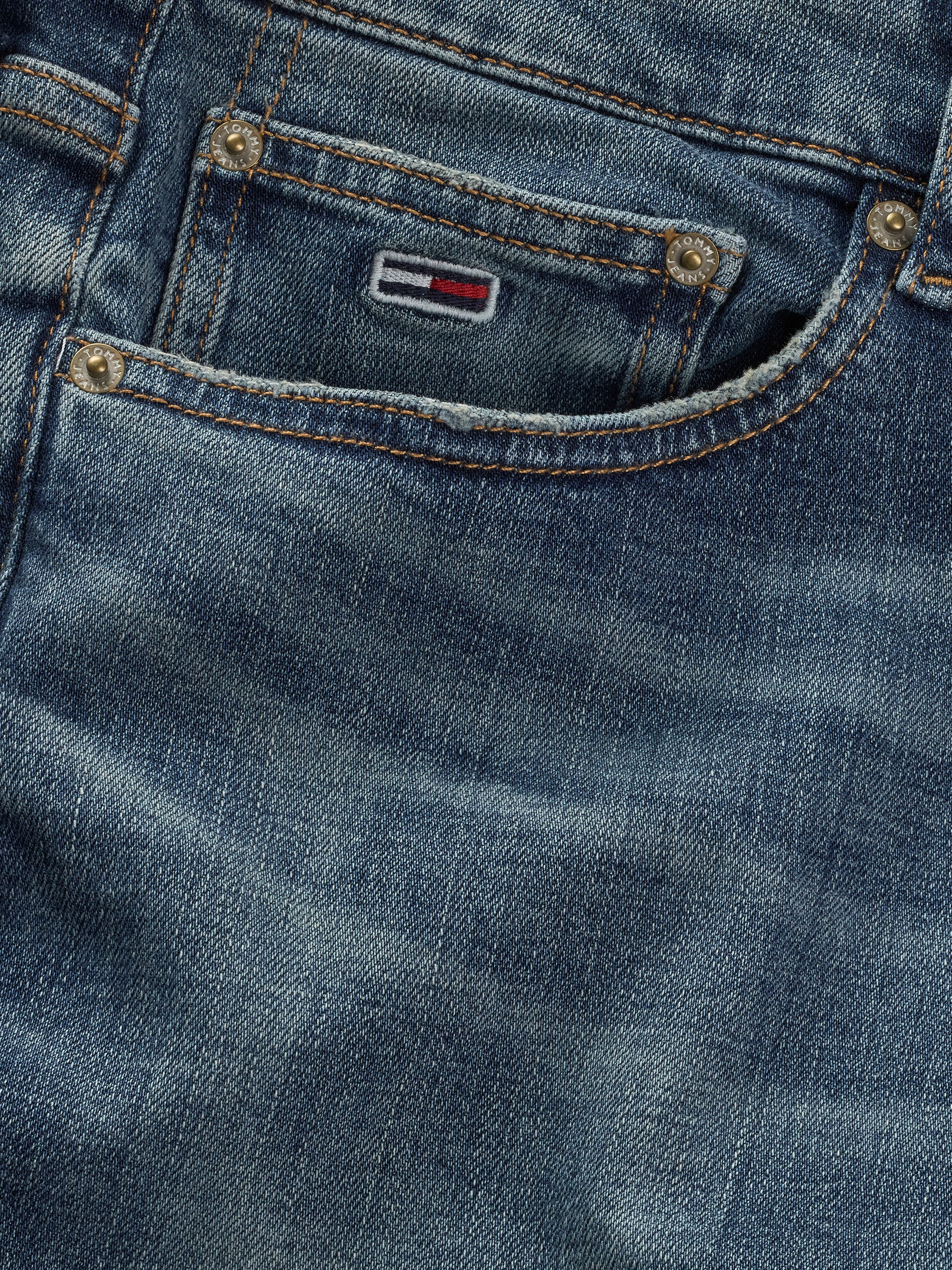 Tommy Jeans Slim-fit-Jeans »RYAN SLIM STRAIGHT«, mit Logoprägung