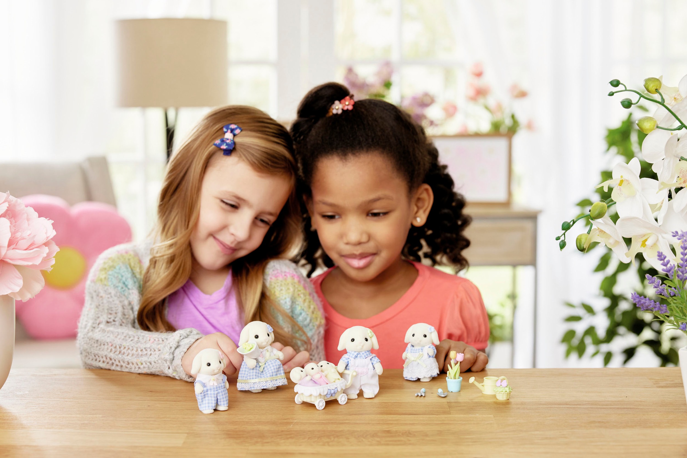 Sylvanian Families Spielfigur »Spielset Kaninchen Familie (5735)«