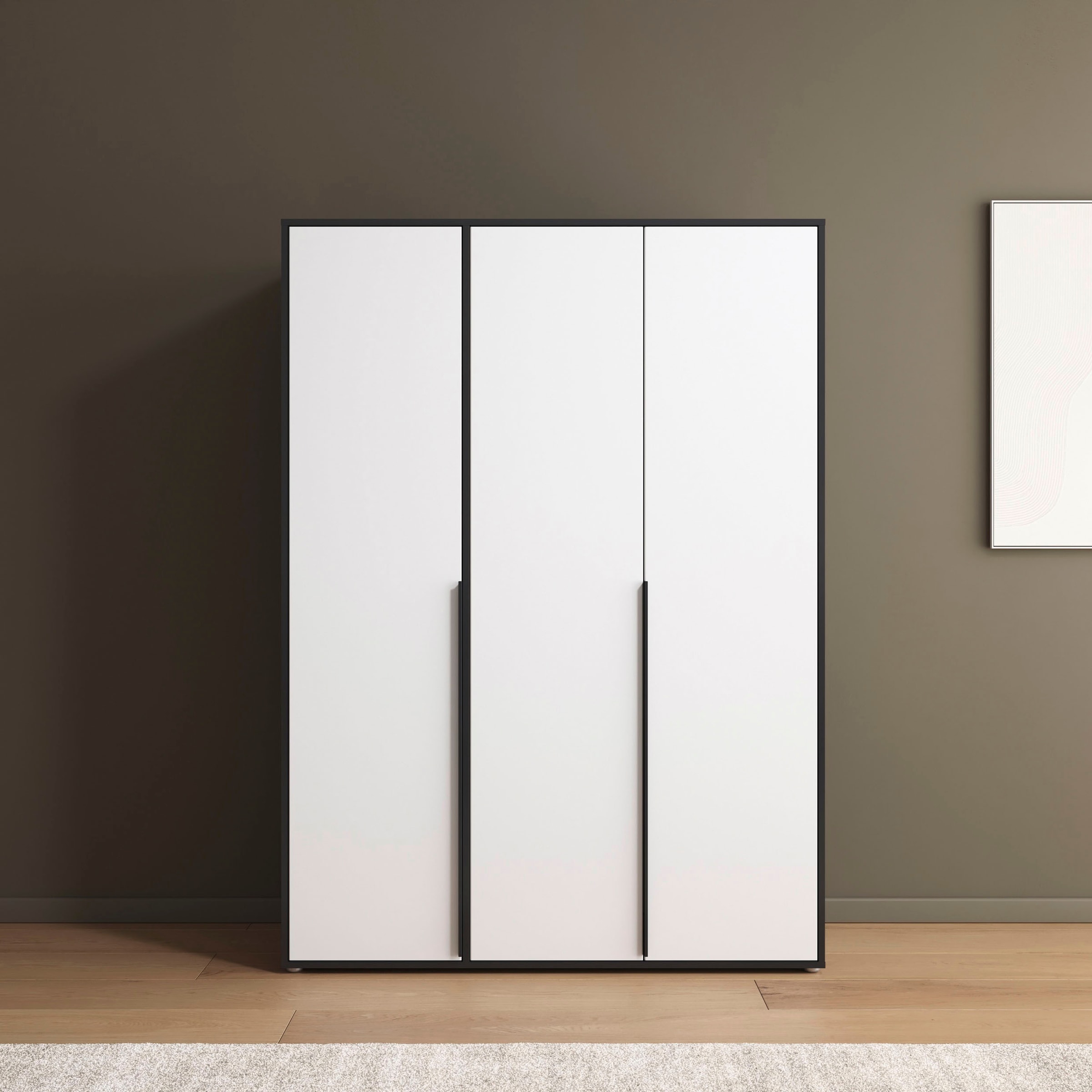 rauch Drehtürenschrank »Kleiderschrank Schrank Garderobe Wäscheschrank NAGATA viel Stauraum«, (in 3 verschiedenen Ausstattungen BASIC/CLASSIC/PREMIUM), mit modernen Stangengriffen in Graumetallic TOPSELLER MADE IN GERMANY