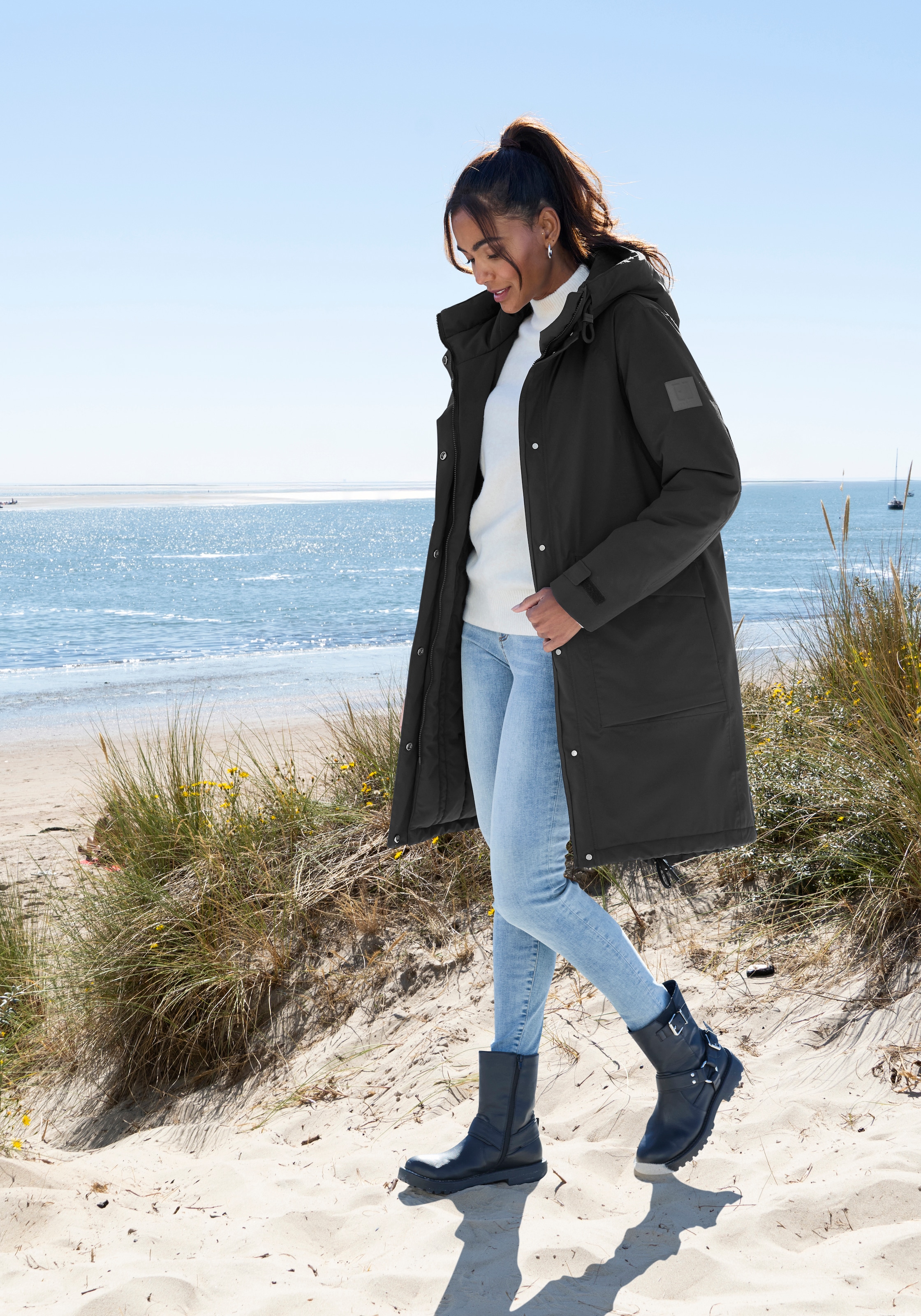 Elbsand Winterjacke mit Kapuze mit verstellbarer Kapuze und aufgesetzten Taschen