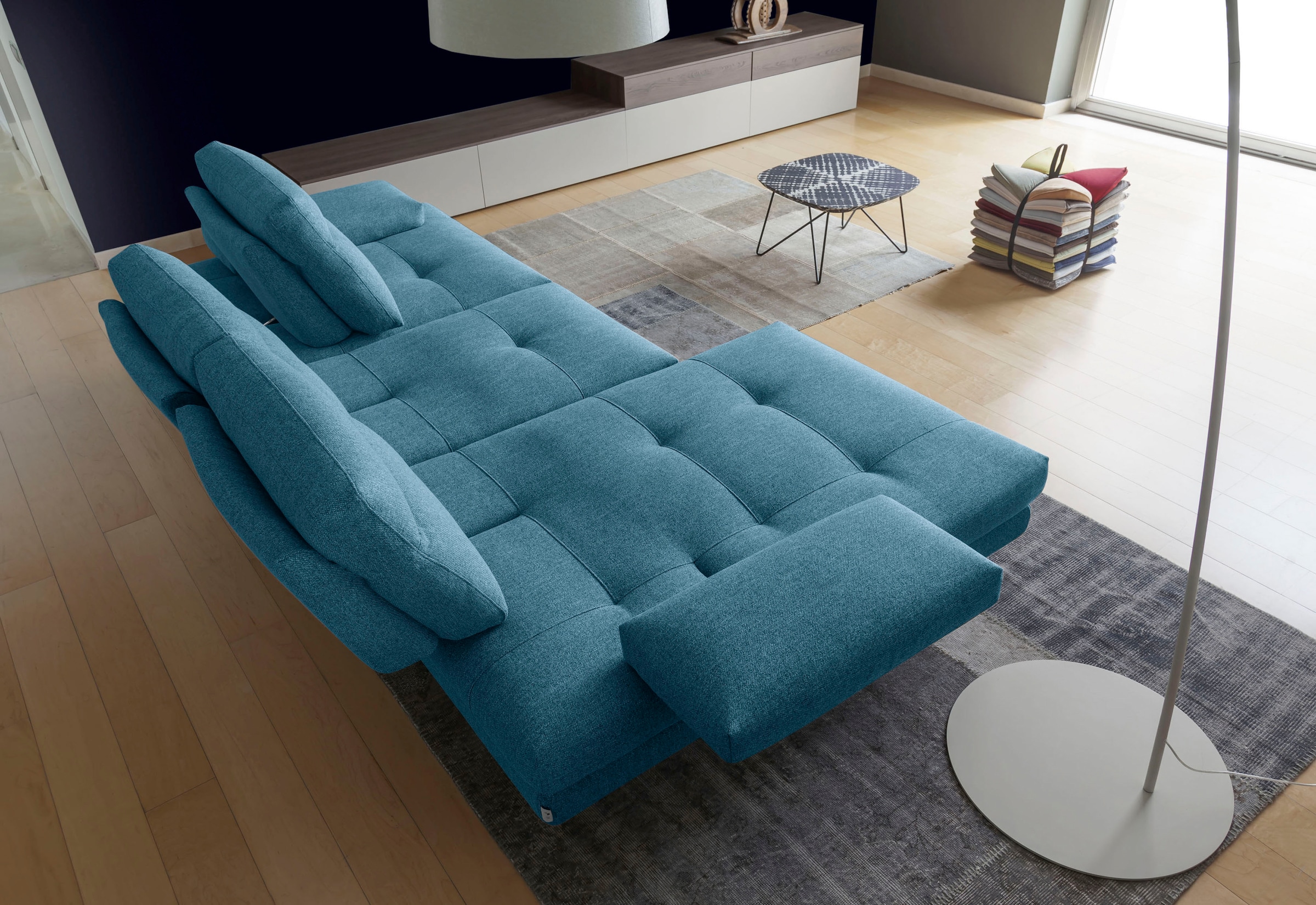 CALIA ITALIA Ecksofa »Toby Wing, L-Form, Designsofa mit sensationellem Sitzkomfort«, inklusive Sitztiefenverstellung, Füße in chrom glänzend