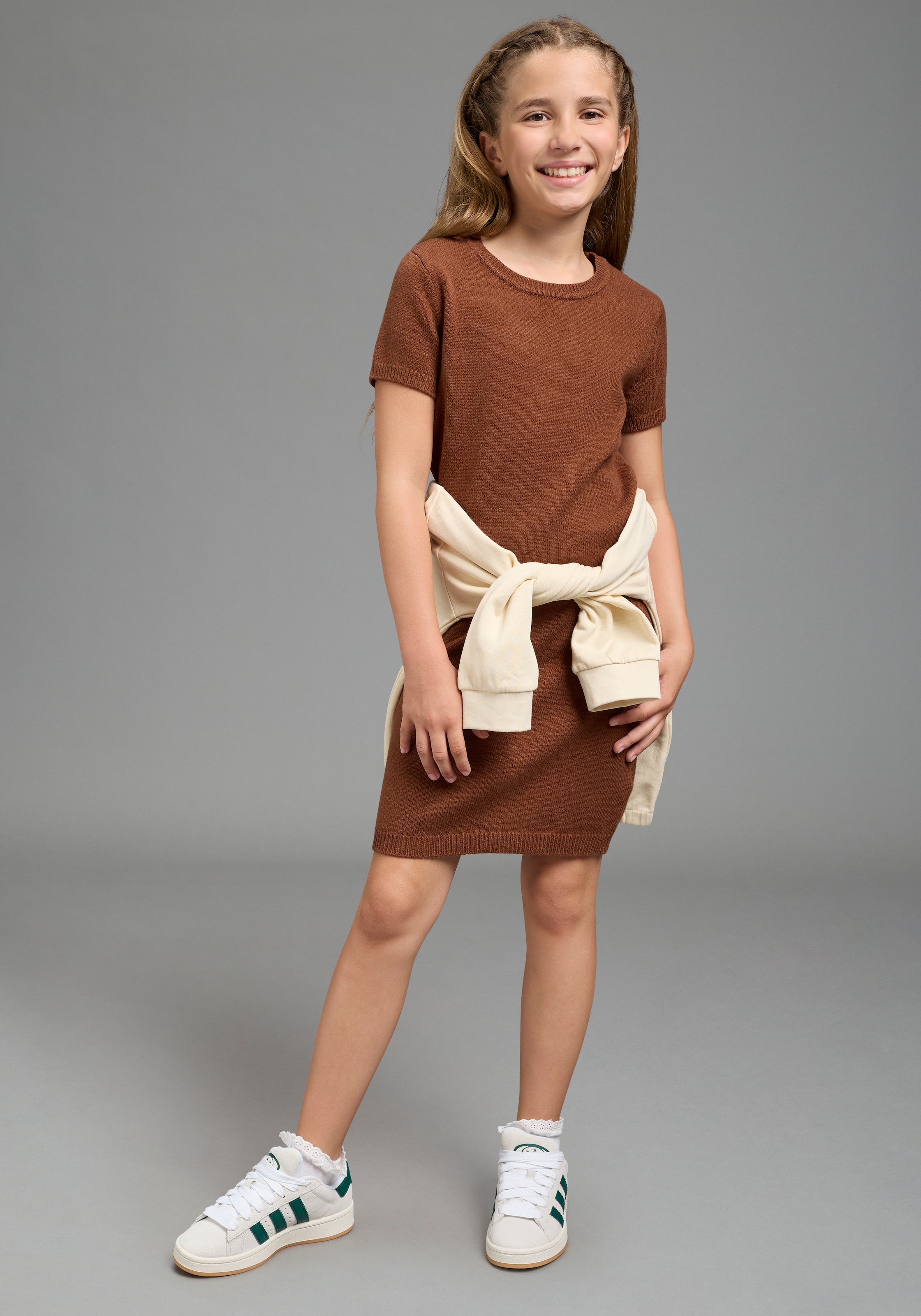 H.I.S Strickkleid »Trendiges H.I.S Strickkleid mit kurzen Arm, weich anliegend« Kleid aus Feinstrick für Mädchen, für Frühling und Herbst