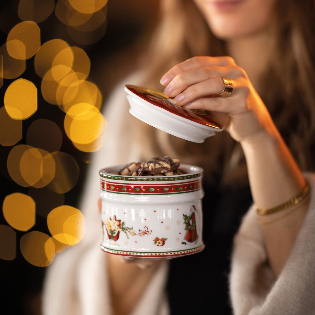 Villeroy & Boch Vorratsdose »Gebäckdose Winter Bakery Delight ø 11 cm bunt«, (1 tlg.)
