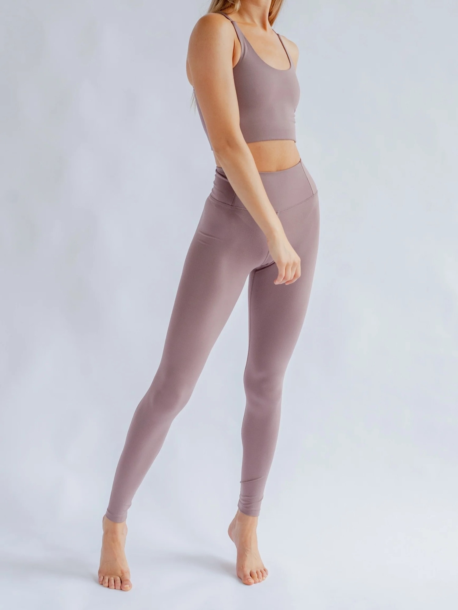 GIRLFRIEND COLLECTIVE Chinohose »Girlfriend Collective Trousers High-rise«