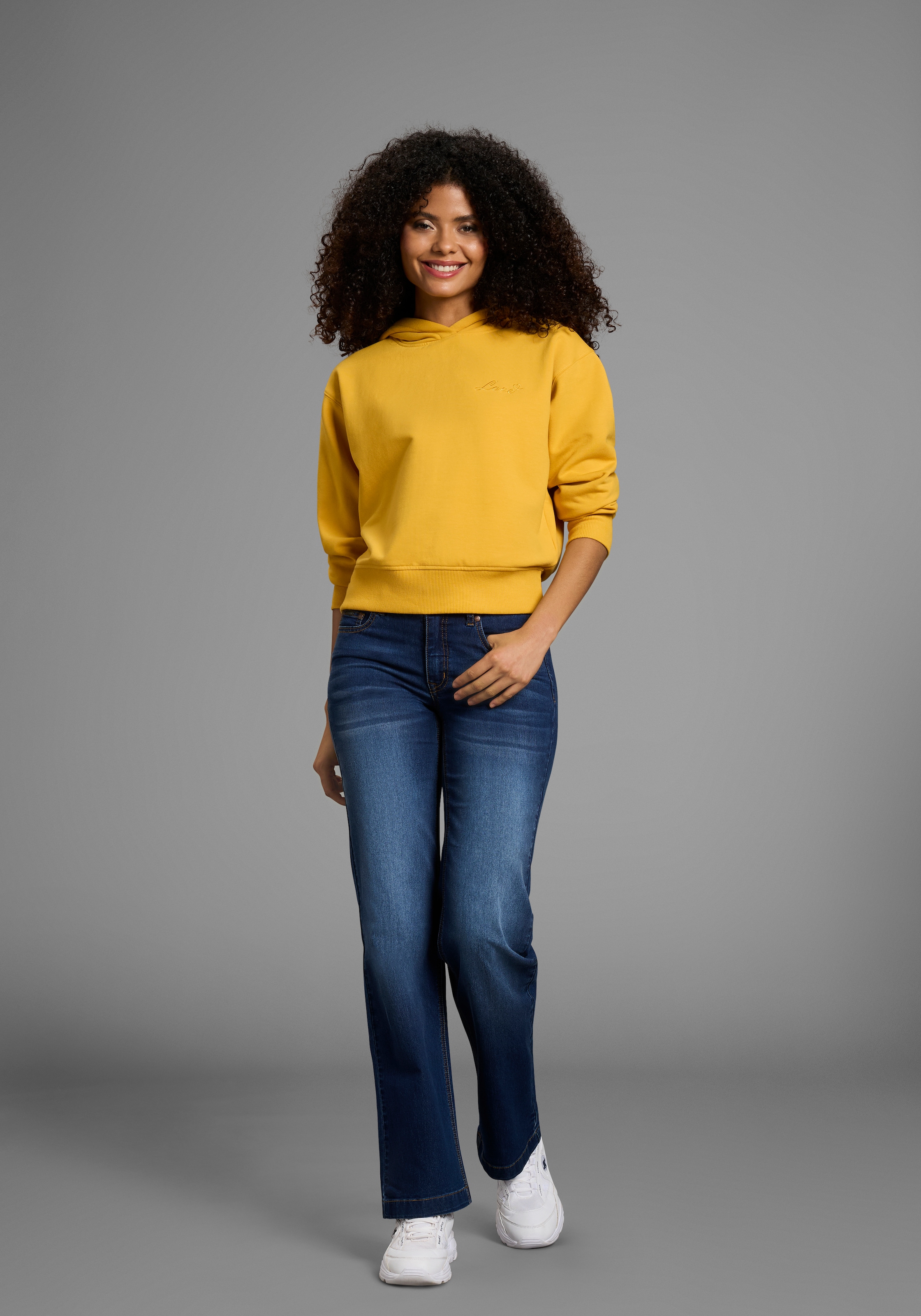 Laura Scott Kapuzensweatshirt , mit Kapuze, figurumspielende Passform, mit Stickerei als Applikation
