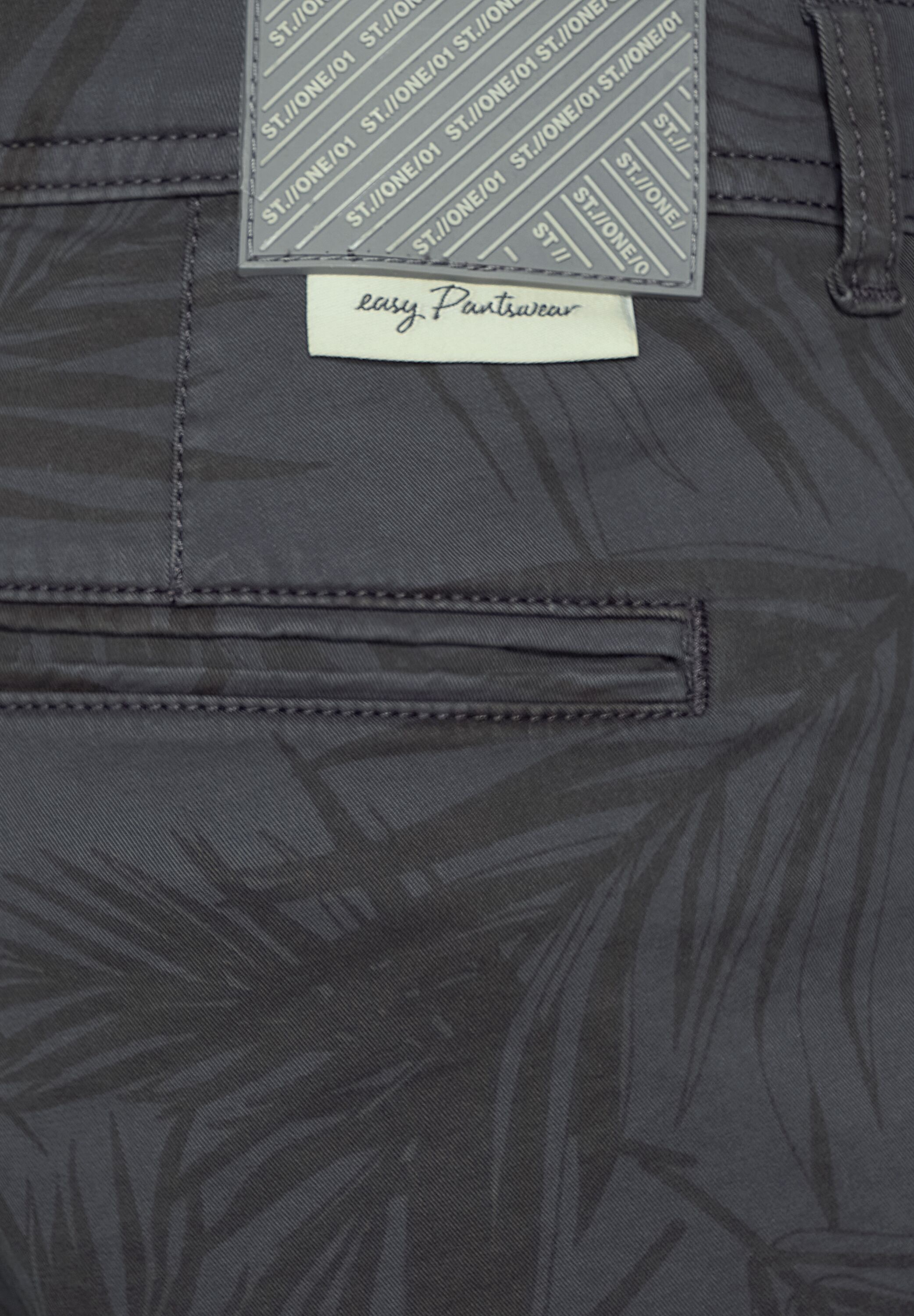 6. Bild von STREET ONE MEN Shorts, mit Blätterprint