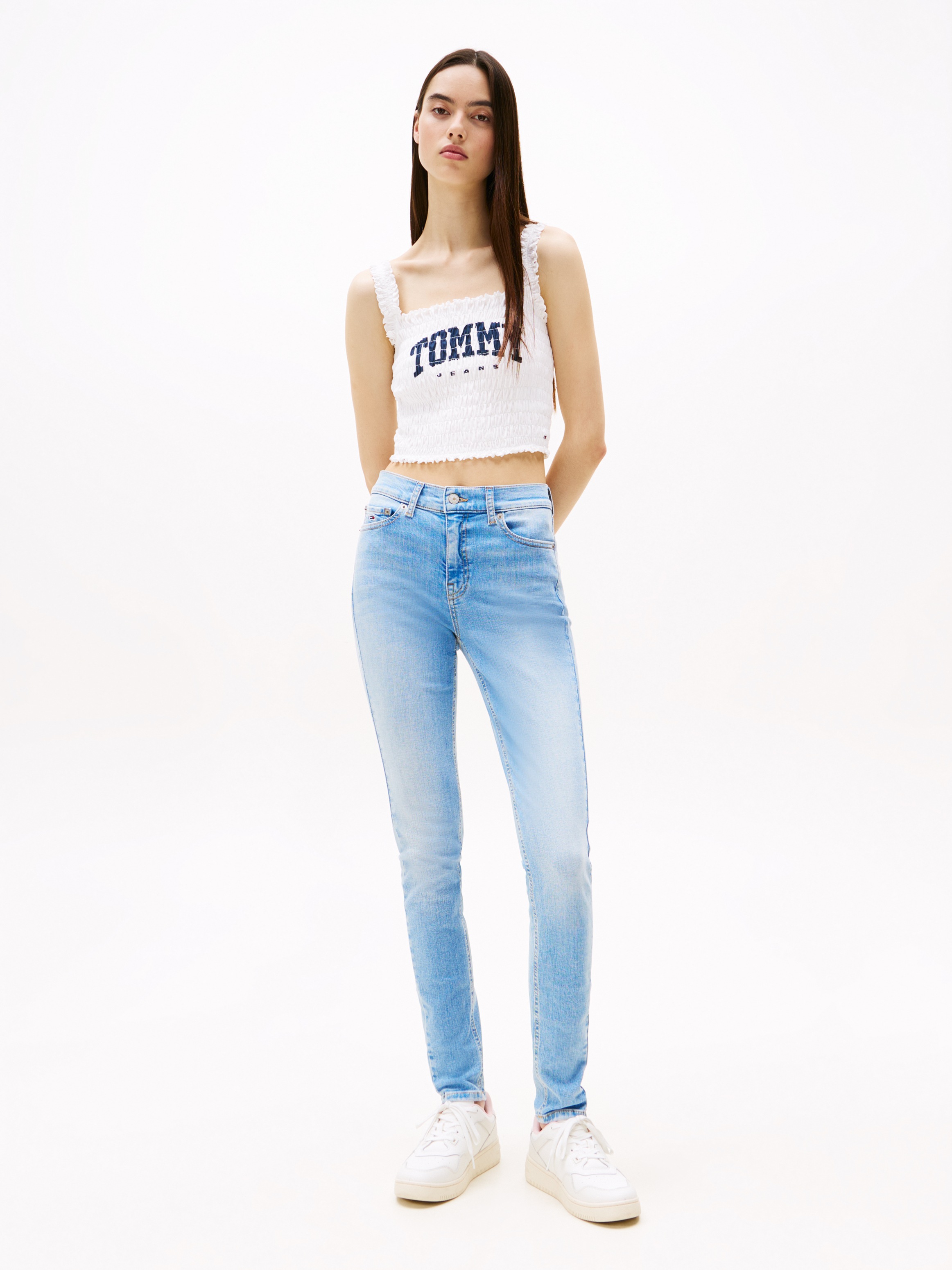 Tommy Jeans Skinny-fit-Jeans »NORA MR SKNY AH1280« mit Logo-Badge, Mid Rise
