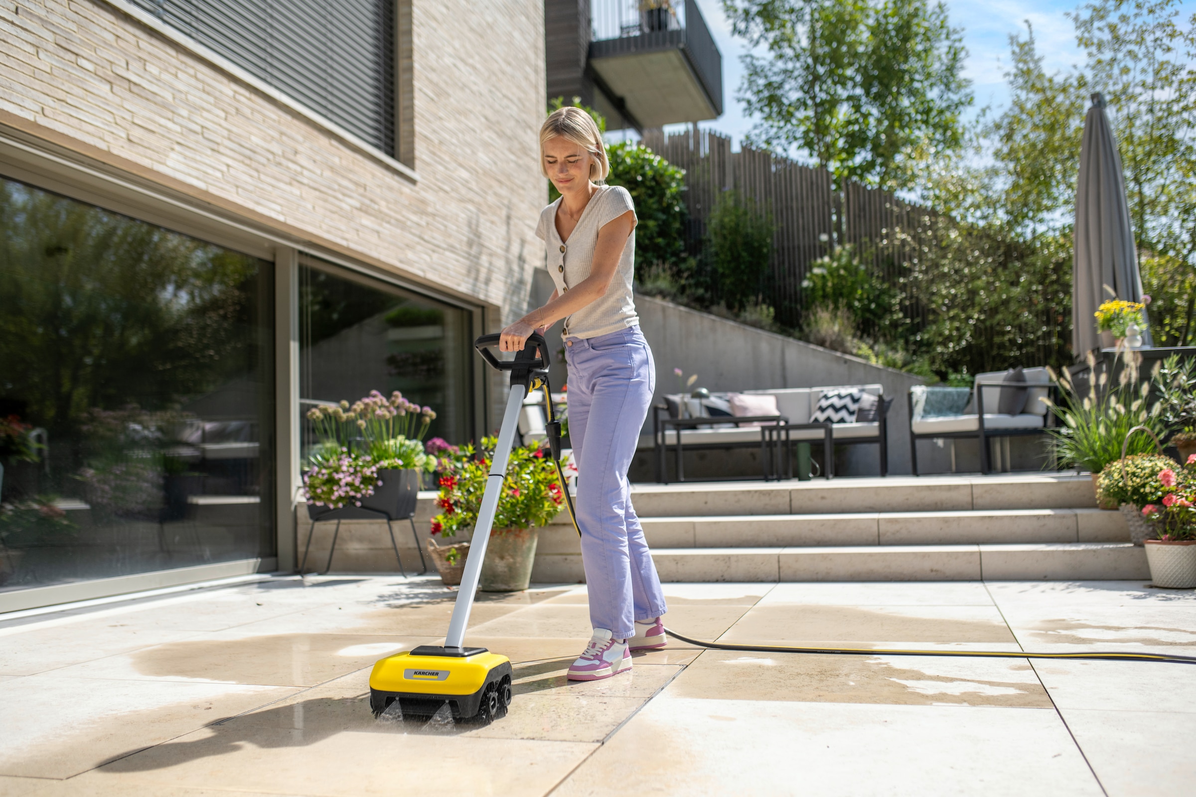 KÄRCHER Elektro-Oberflächenbürste »PCL 6«, mit 2 Wasserdüsen, Fördermenge max. 180 l/h