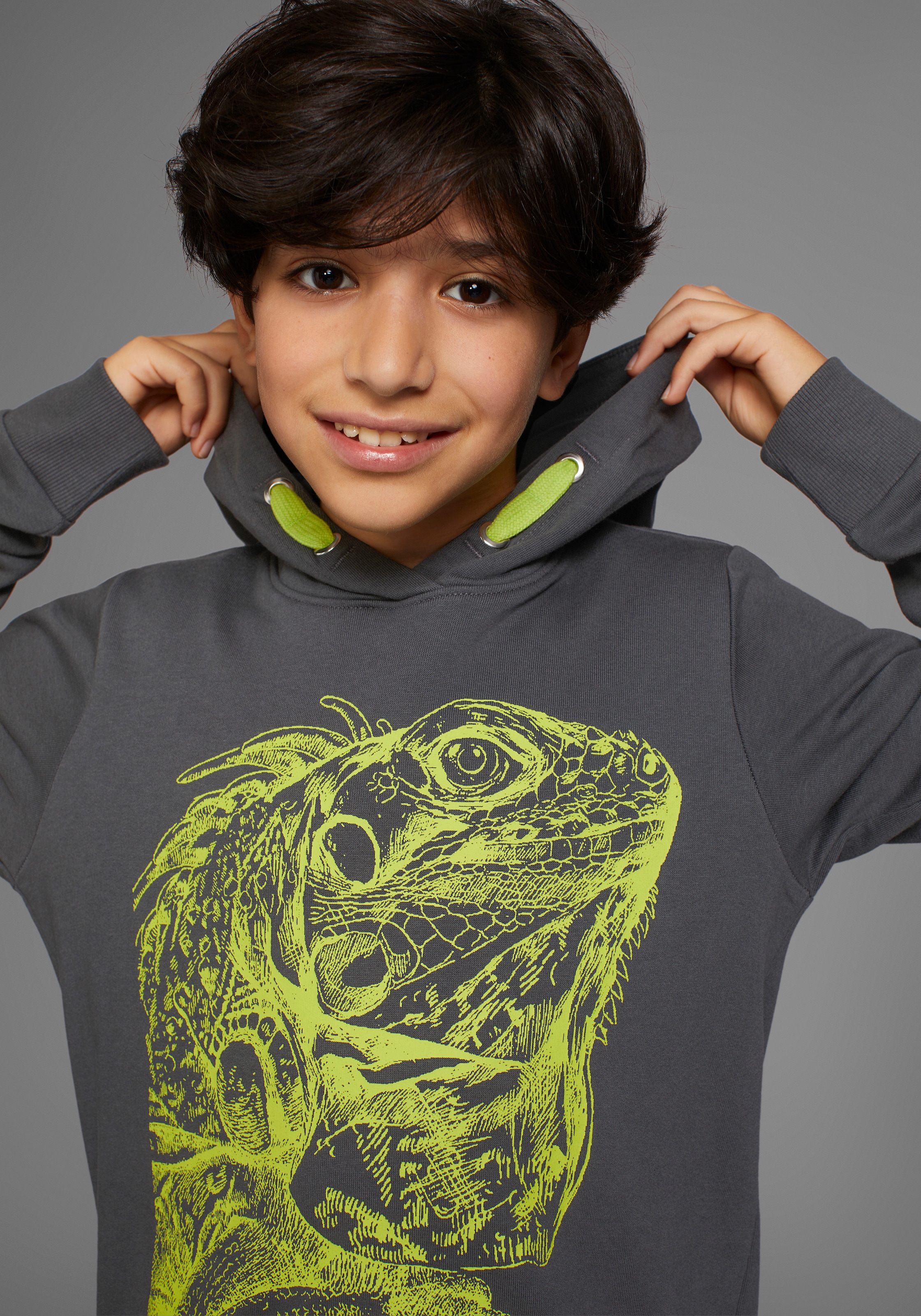 KIDSWORLD Kapuzensweatshirt »GECKO«, cooles Tiermotiv
