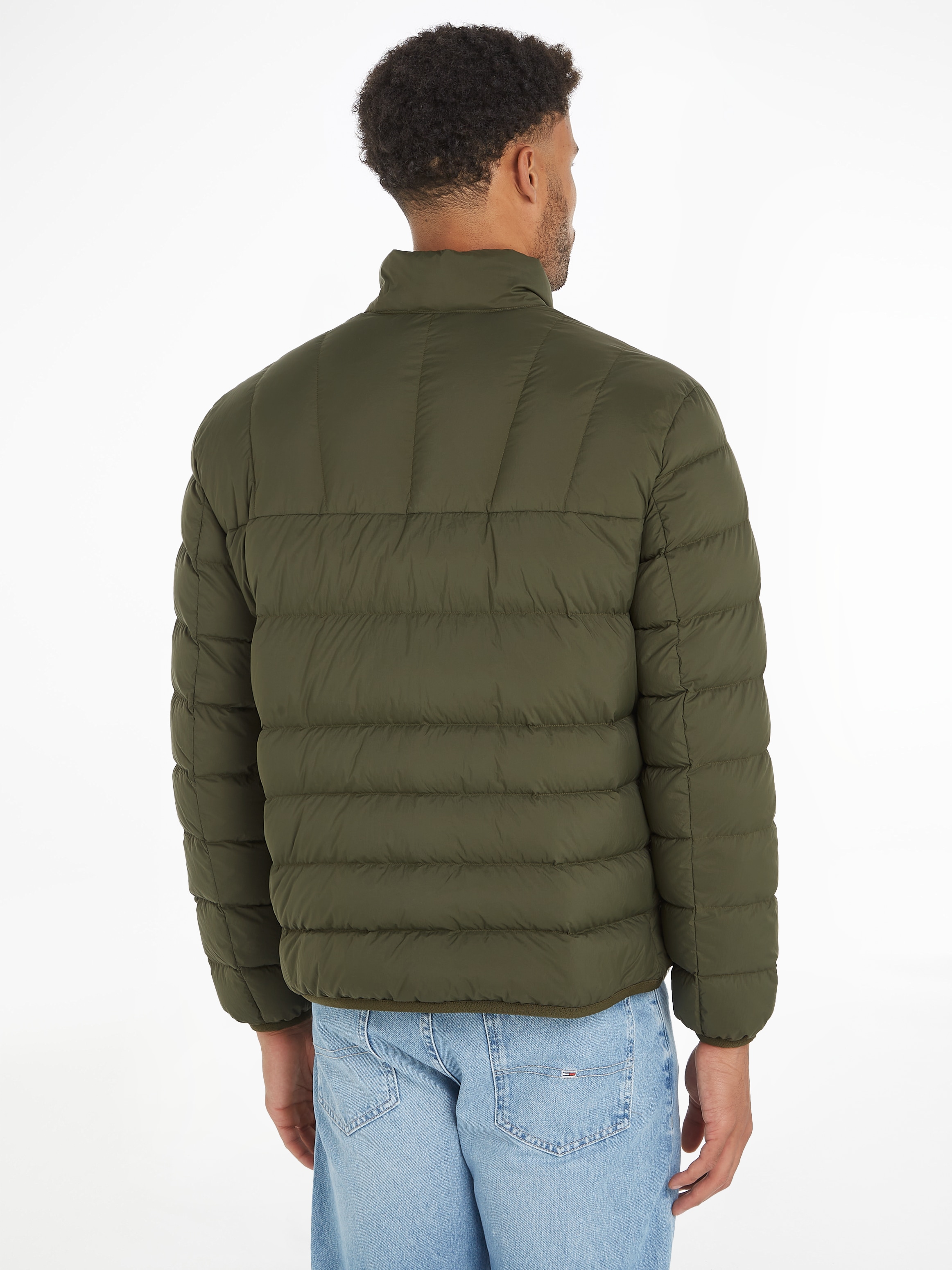 Tommy Jeans Steppjacke »TJM LIGHT DOWN JACKET«, mit Logostickerei