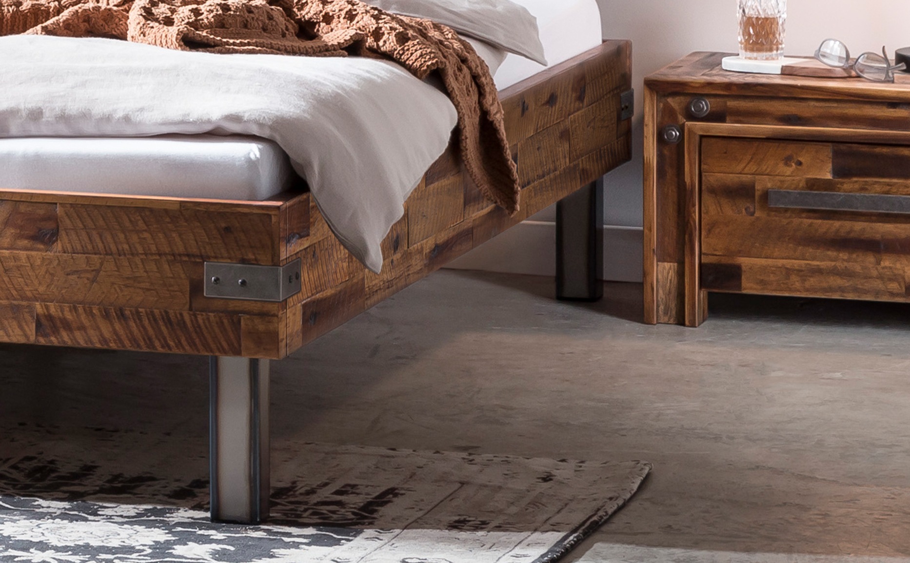 HASENA Anschlagwinkel »Case« Dekorativer Winkel zur Montage am Bettrahmen