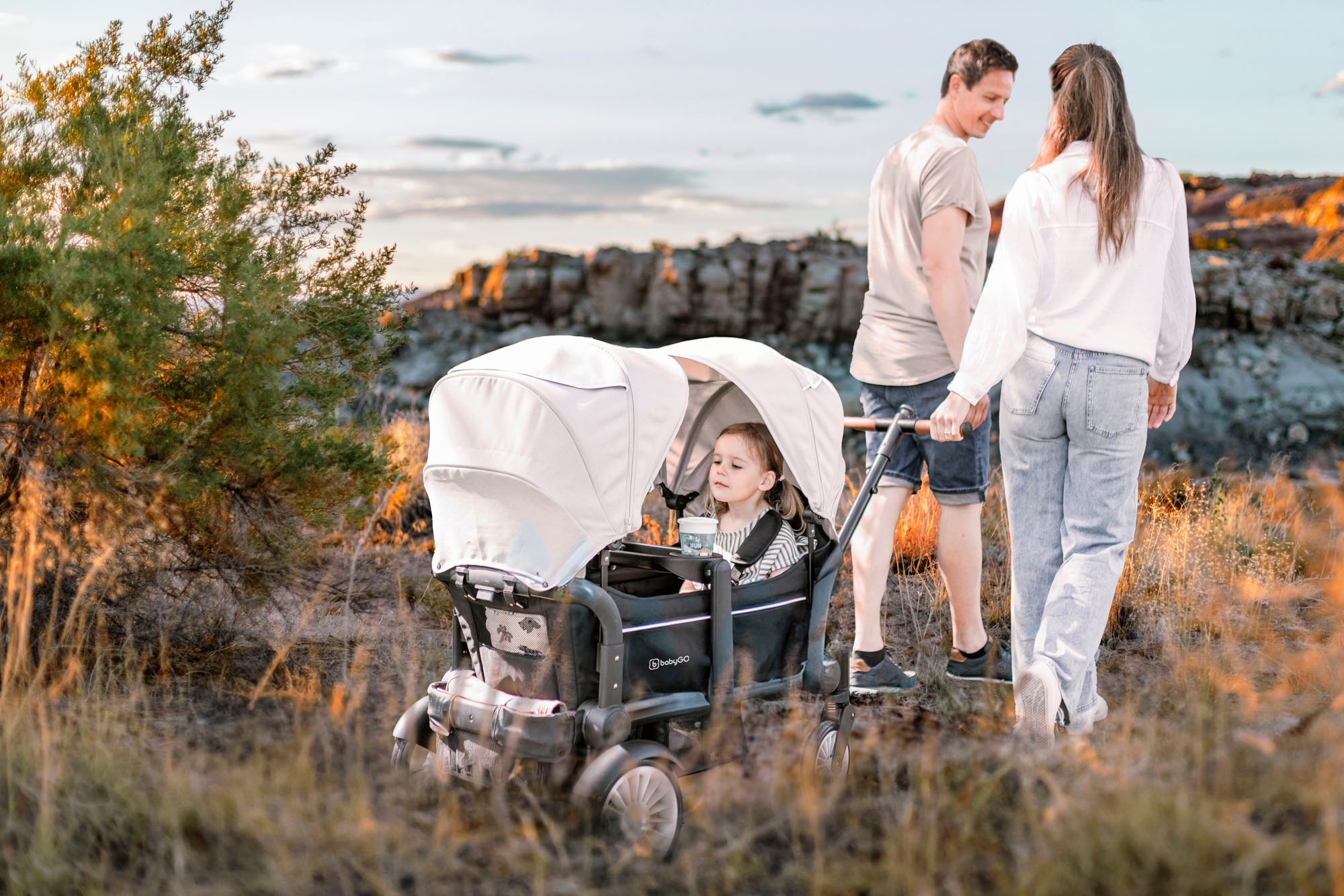 BabyGo Bollerwagen »Cozy Rider«, (Set, 7 tlg., inkl. 2x Sonnenschutz, Tisch, Moskito- u. Regenschutz, Flaschenhalter), klein zusammenfaltbar