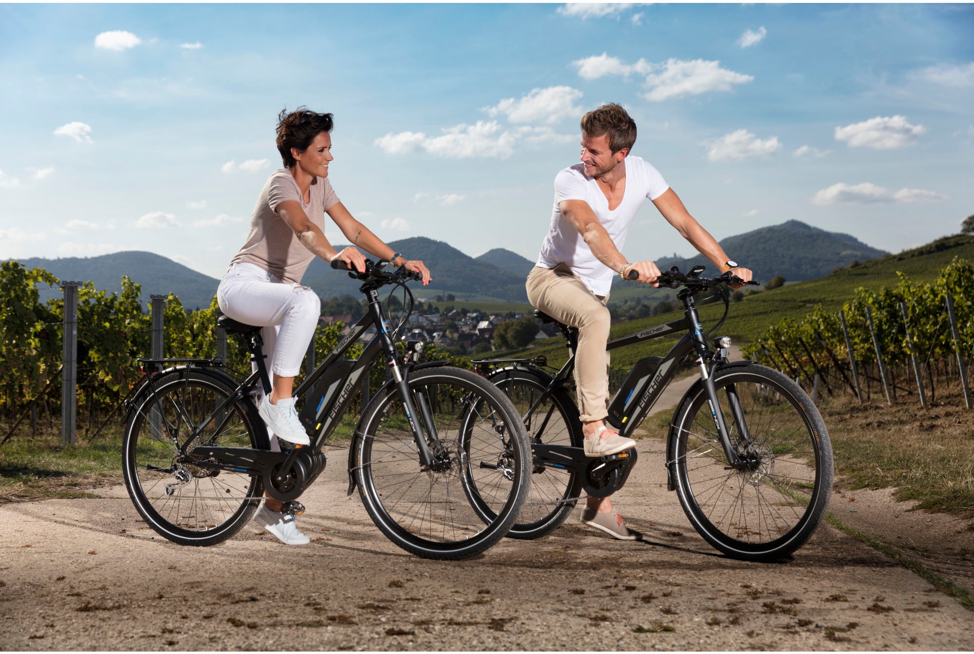 FISCHER Fahrrad E-Bike »VIATOR ETD 1861«, 10 Gang, Shimano, Deore, Mittelmotor 250 W, (mit Faltschloss), Pedelec, Elektrofahrrad für Damen u. Herren