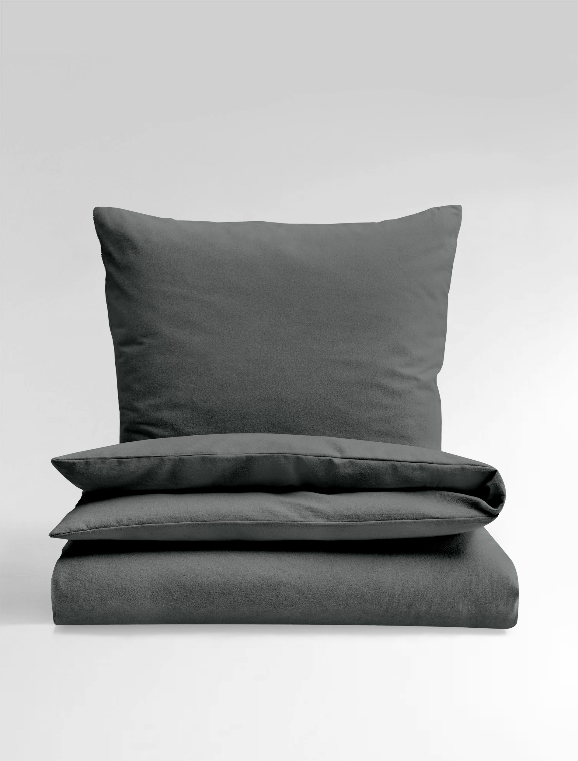 BIERBAUM Bettwäsche »Biber Uni in Gr. 135x200, 155x220 oder 200x200 cm«, Schlichtes Unidesign: Zeitlos und stilvoll für jedes Schlafzimmer