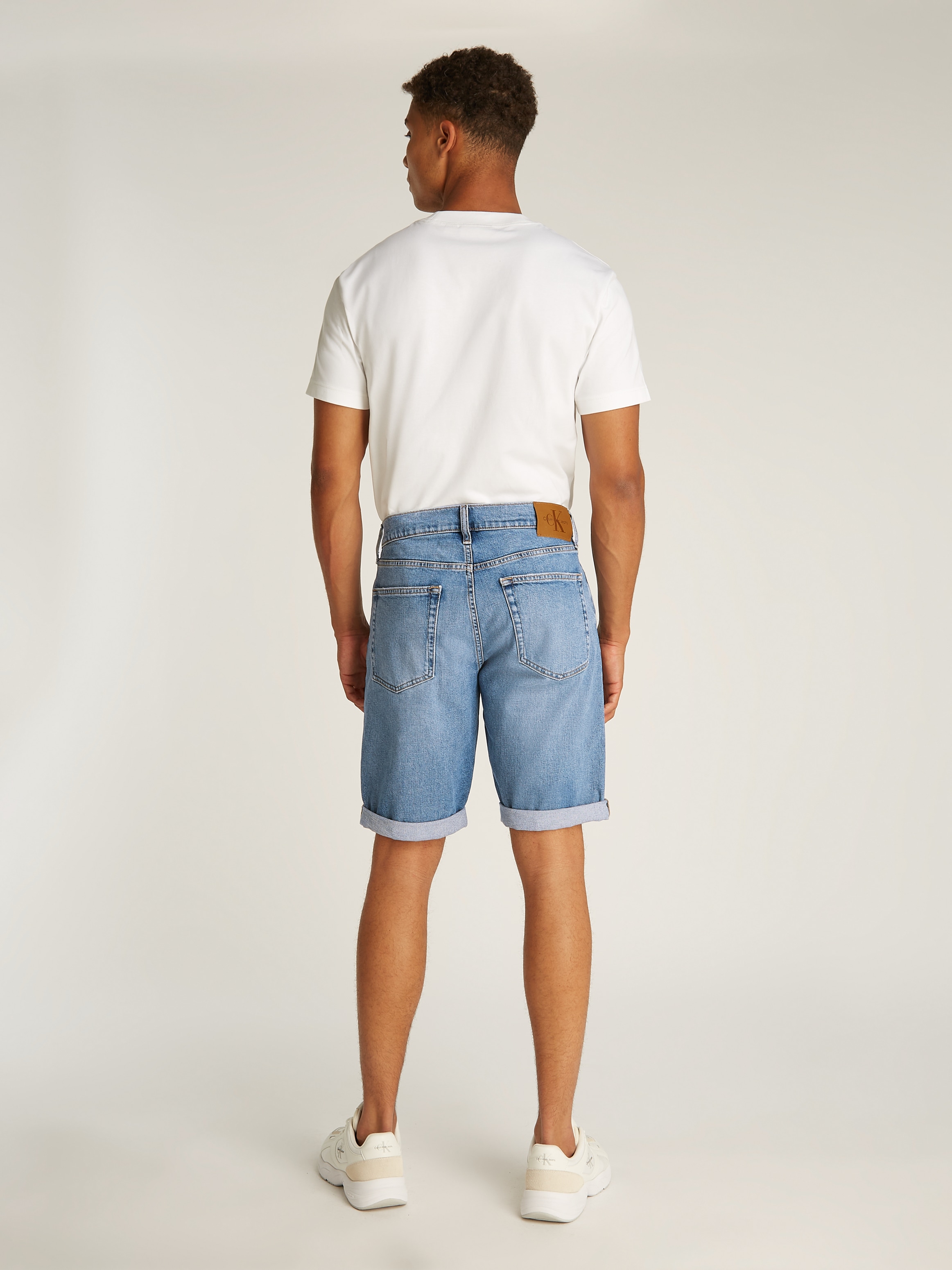 Calvin Klein Jeans Shorts »SLIM SHORT«  mit Umschlagsaum