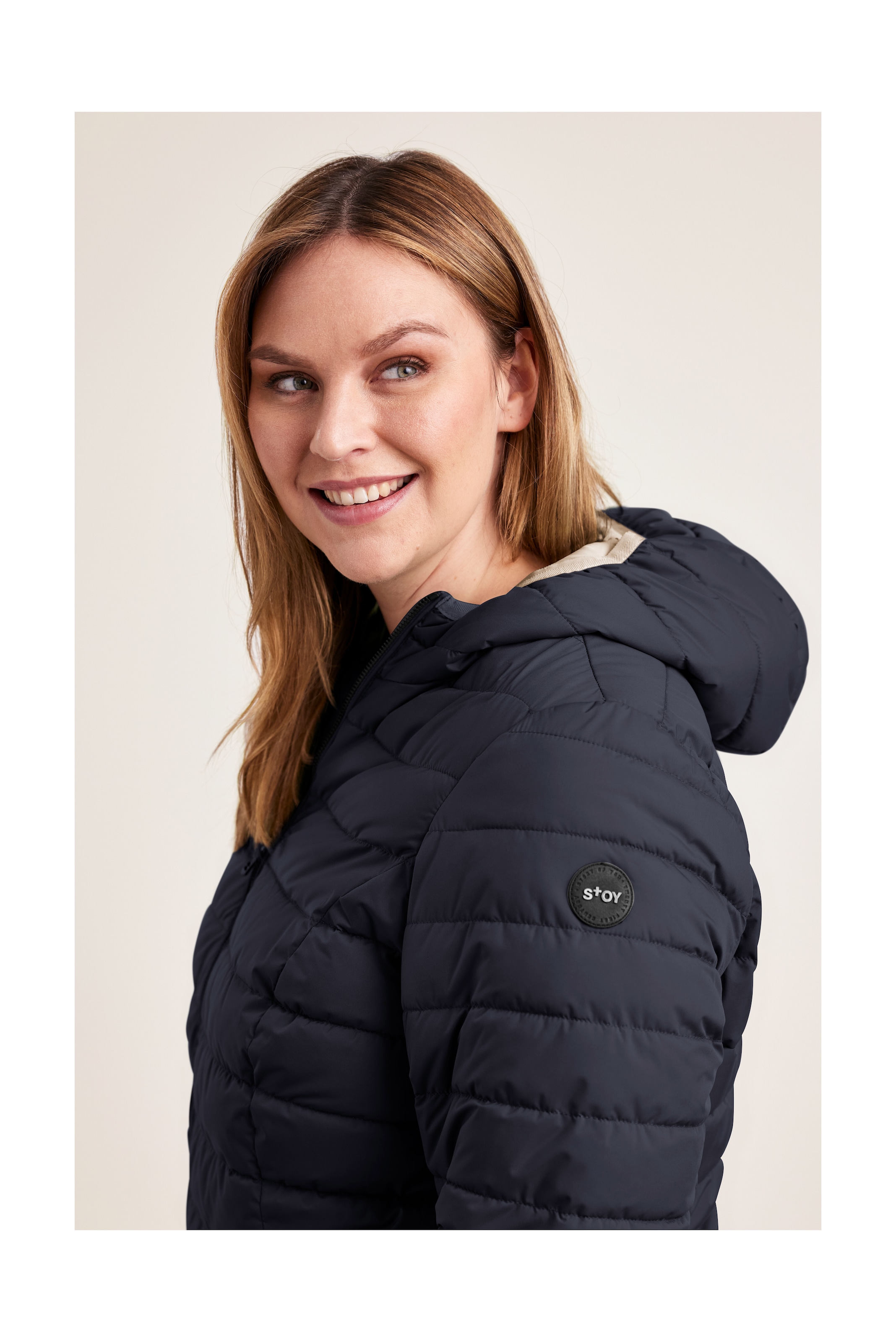 STOY Steppjacke »STS 3 WMN QLTD JCKT«, atmungsaktive, wasserabweisende Damen Steppjacke in großen Größen