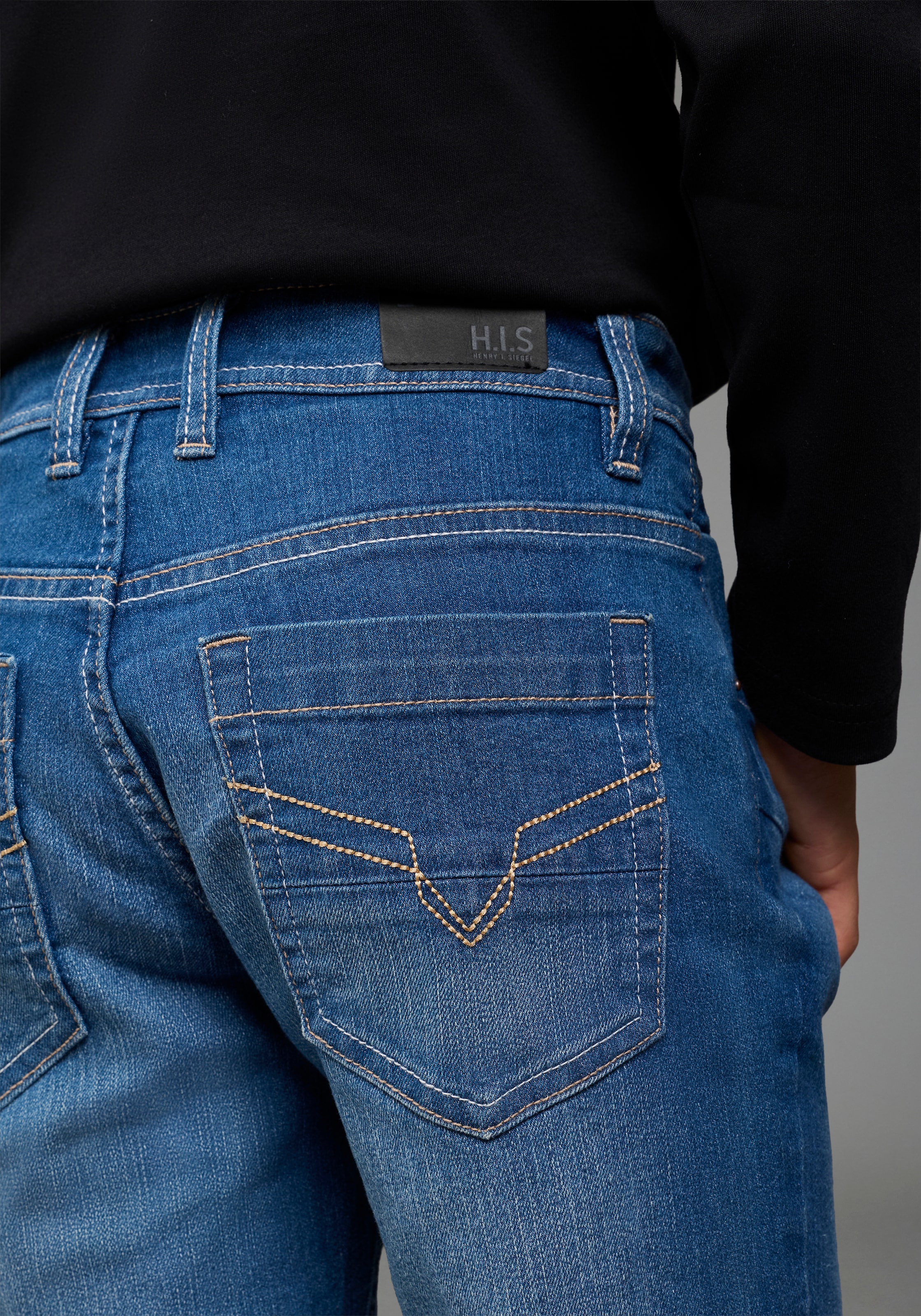 H.I.S Relax-fit-Jeans »Stretchjeans in gerader Form für Jungen« Für TEENS. Gerade Jeans in authentischer Waschung
