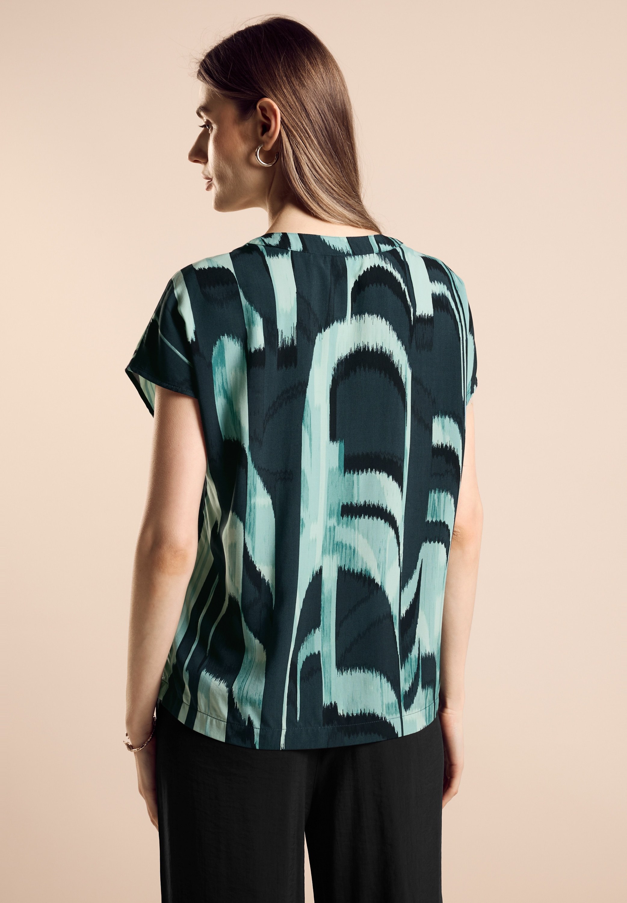 STREET ONE Druckbluse, mit grafischem Muster