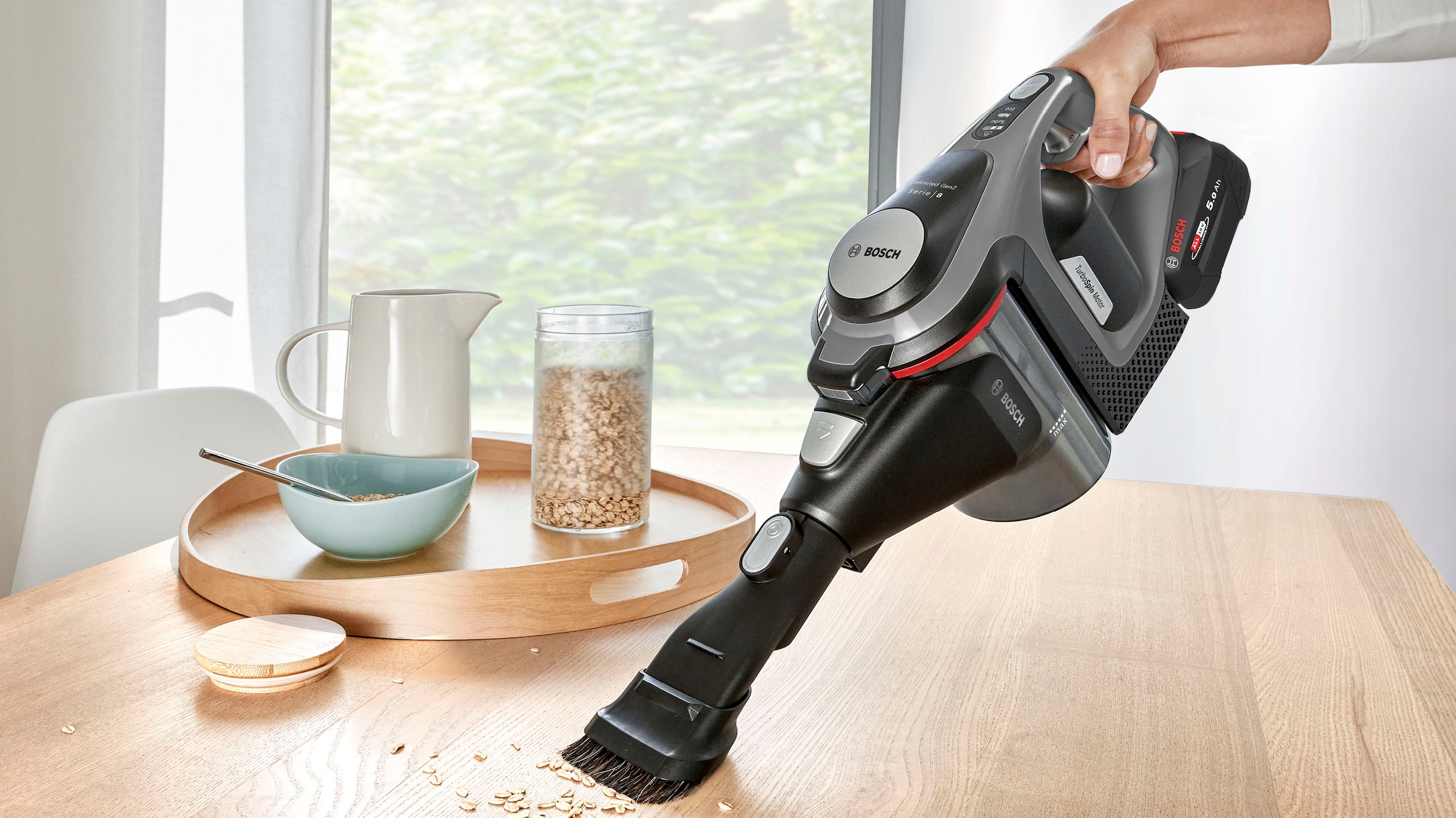 BOSCH Akku-Stielstaubsauger »Unlimited 8 Gen2 BSS825MULT, HEPA-Filtersystem, 10 Jahre Motorgarantie«, 5 Ah Akku, lange Laufzeit, Schnellladegerät, Hartboden-Softdüse, grau