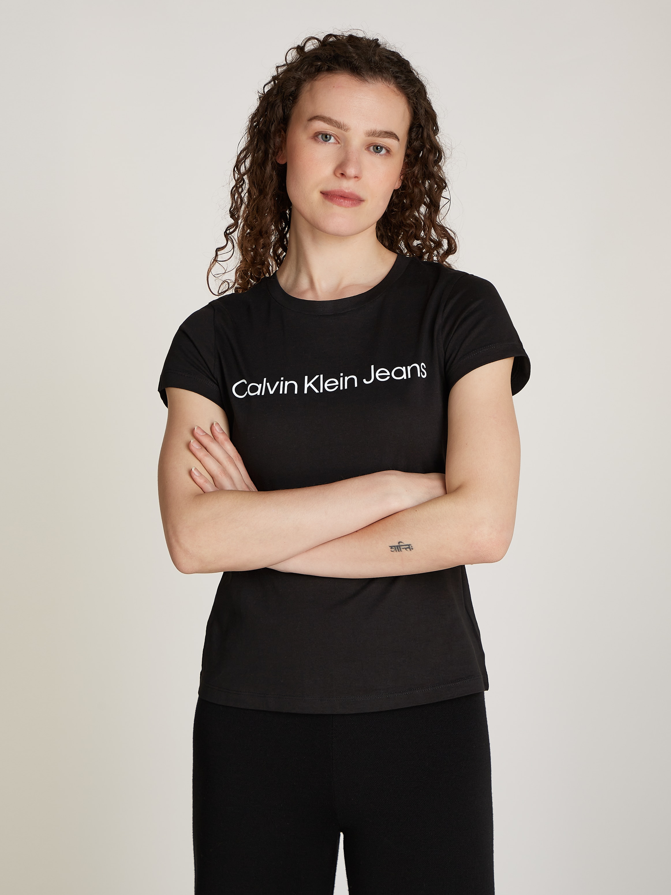 Calvin Klein Jeans T-Shirt »INSTITUTIONAL LOGO 2-PACK TEE«, (Packung, 2er-Pack), mit Logoschriftzug