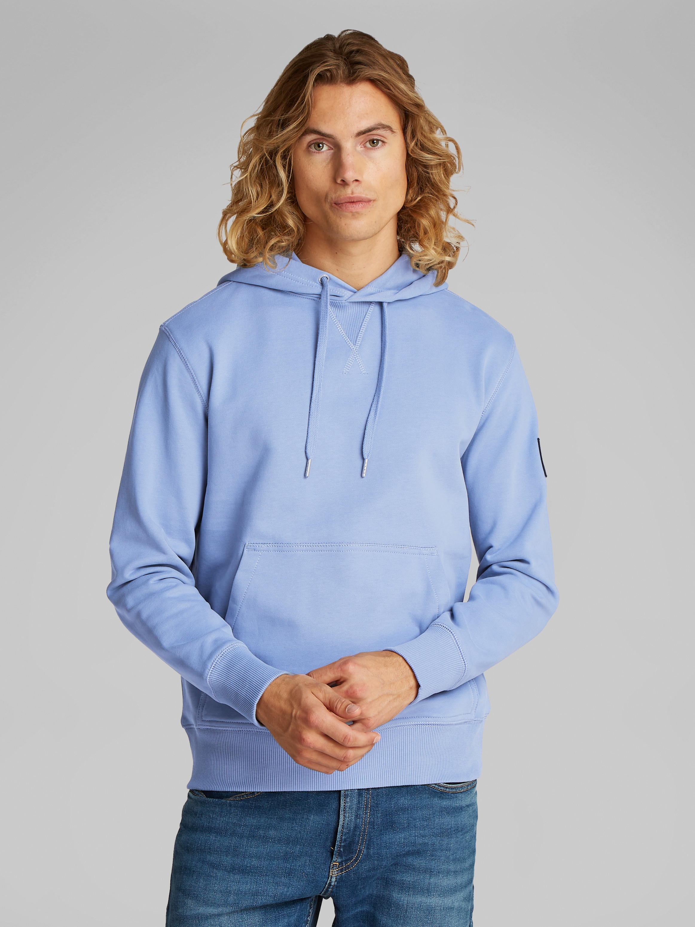 Calvin Klein Jeans Kapuzensweatshirt »BADGE HOODIE«, mit Logopatch