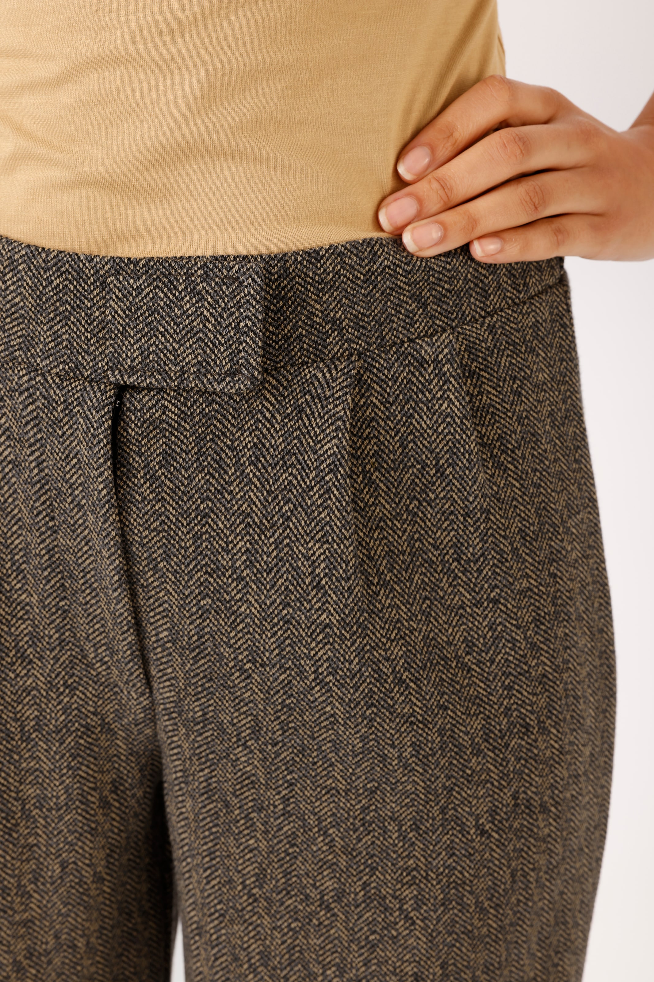 Aniston CASUAL Anzughose  im dezenten Zick-Zack-Muster - NEUE KOLLEKTION