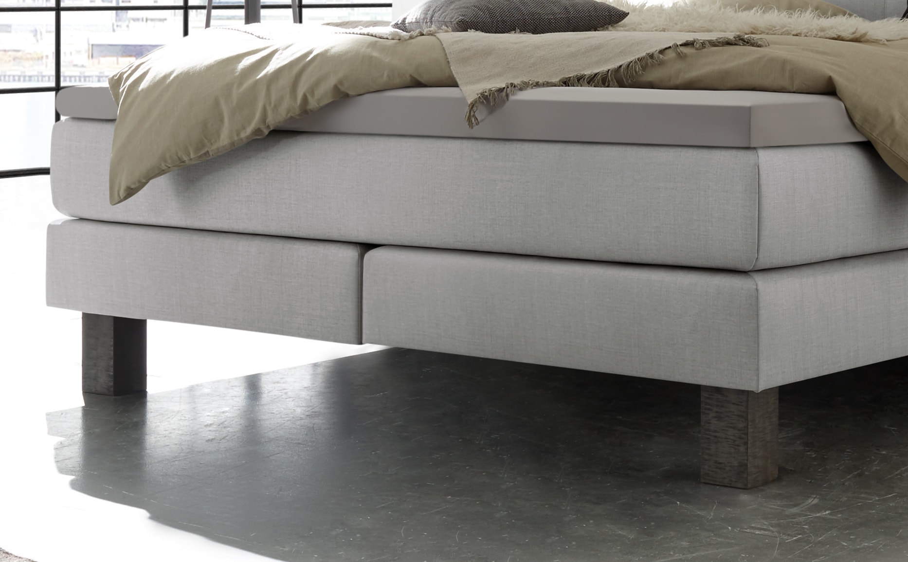 HASENA Boxspringbett Memphis, im Vintagelook, Massivholz-Umrandung, Tonnentaschen-Federkernmatratze