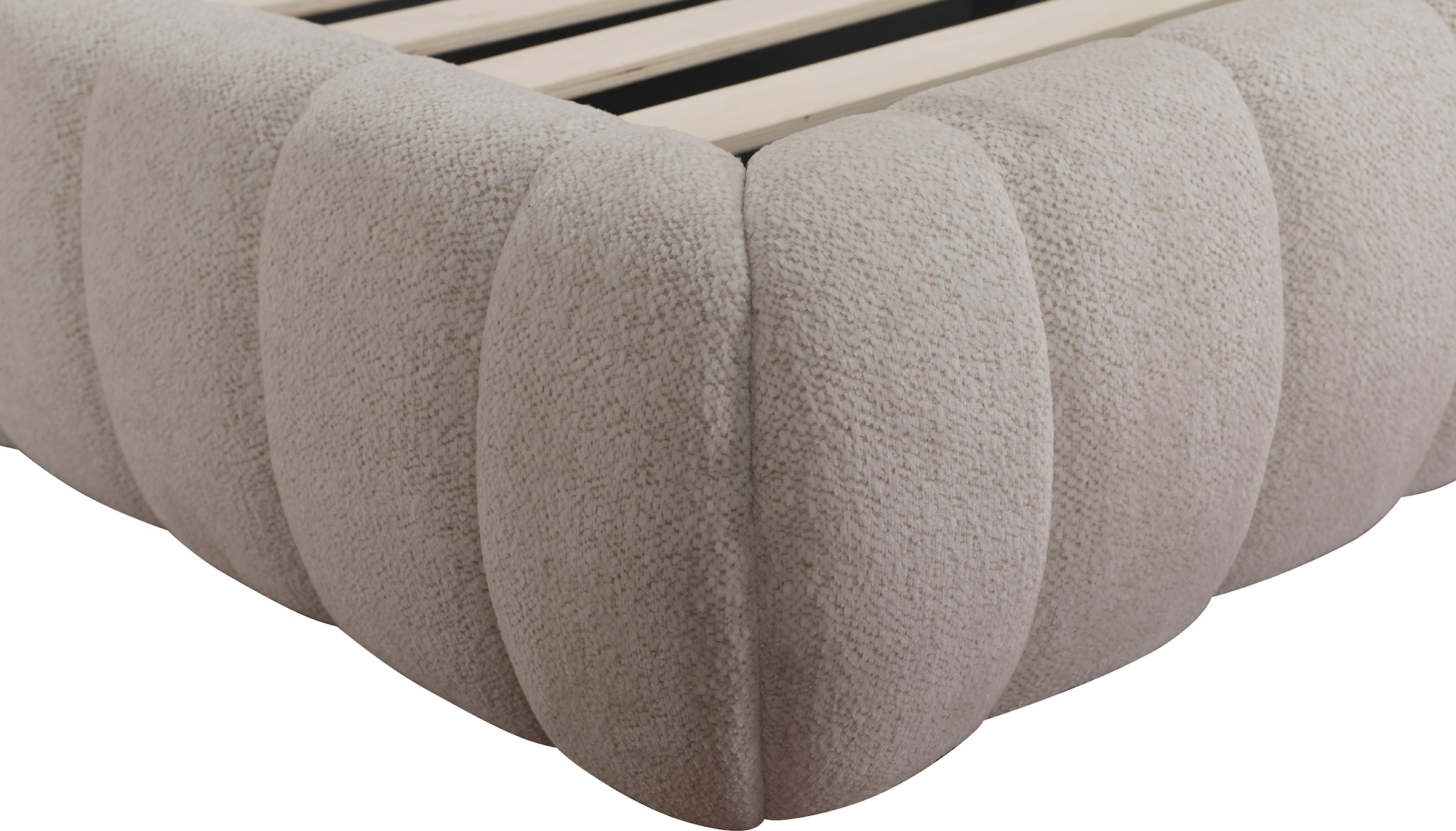 Home affaire Polsterbett »SELVAIR in der Breite 180cm, inkl. Lattenrost und Bettkasten« gepolstertes Kopfteil und Rahmen, Bezug im Chenillecharakter