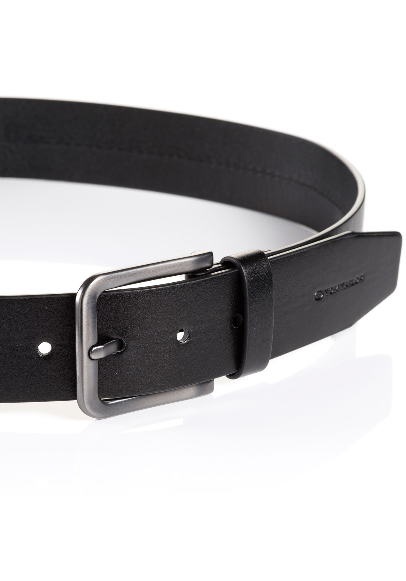 TOM TAILOR Synthetikgürtel »TTRoss« mit geschwärzter Schließe und Logoprägung auf der Spitze