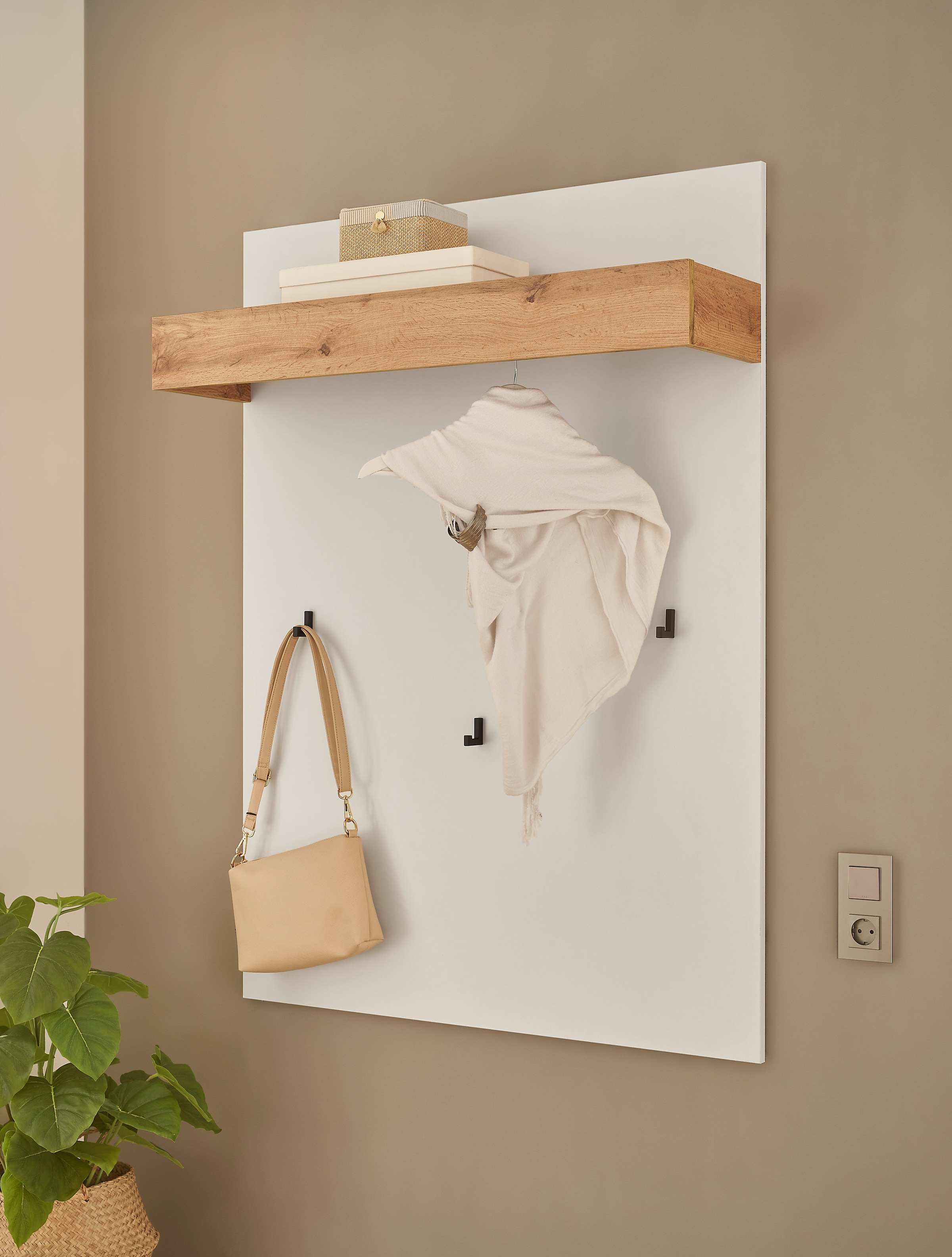 INOSIGN Garderobenpaneel »GiRON/CiTY, Wandregal in vier Farben, Flurgardero günstig online kaufen